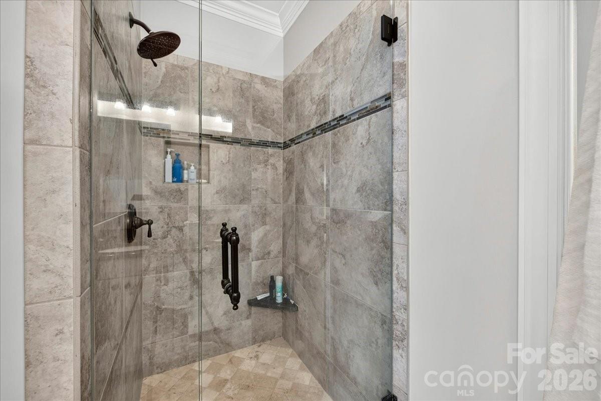 Lynrose Court - Residential
