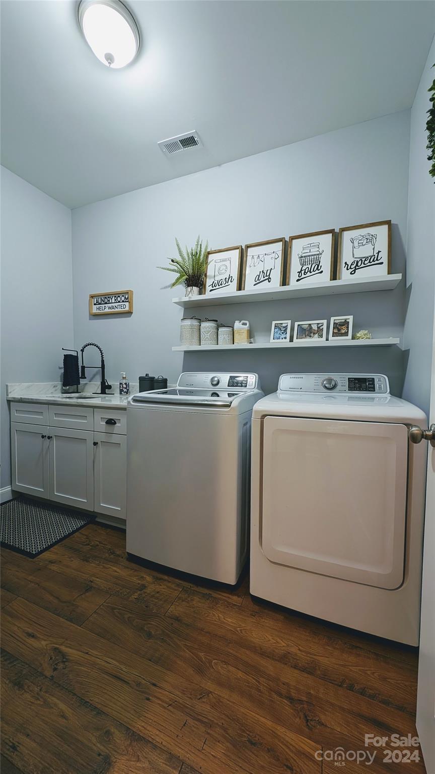 Ole Eastpointe - Residential