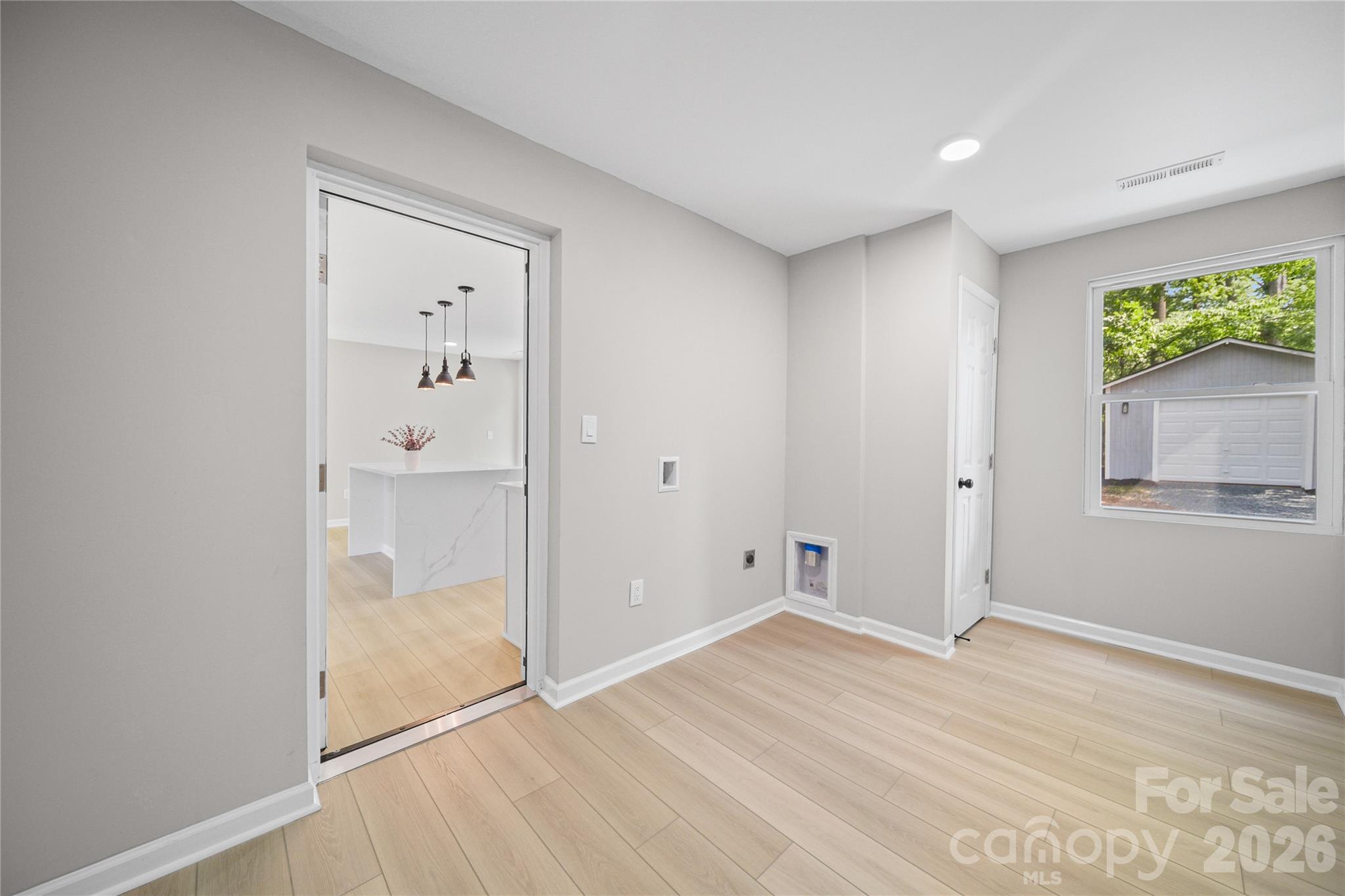 Seneca Park - Residential