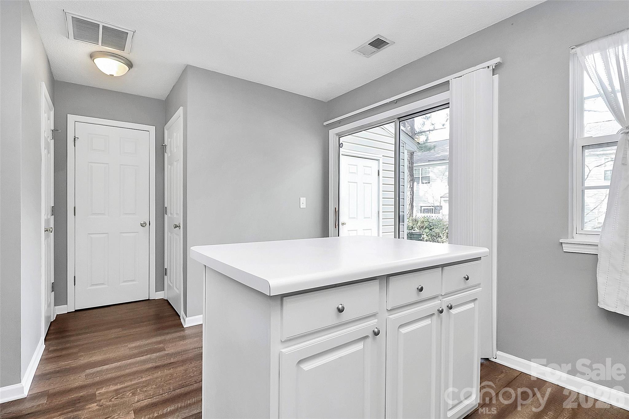 Holly Ridge - Residential