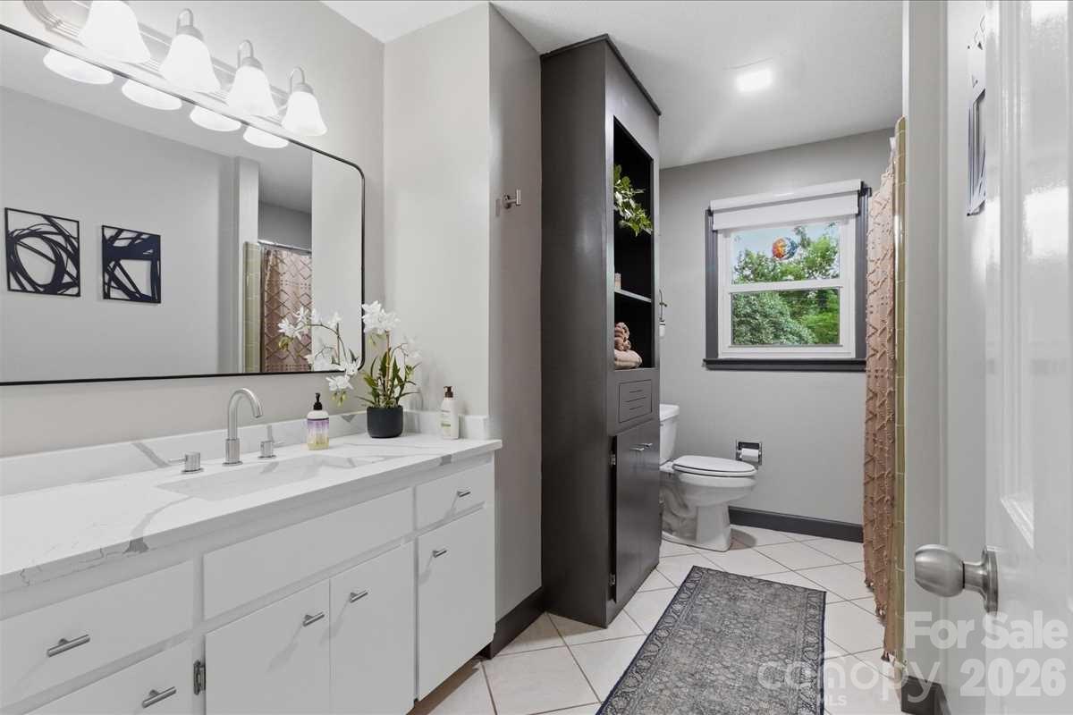 Camelot Woods - Residential