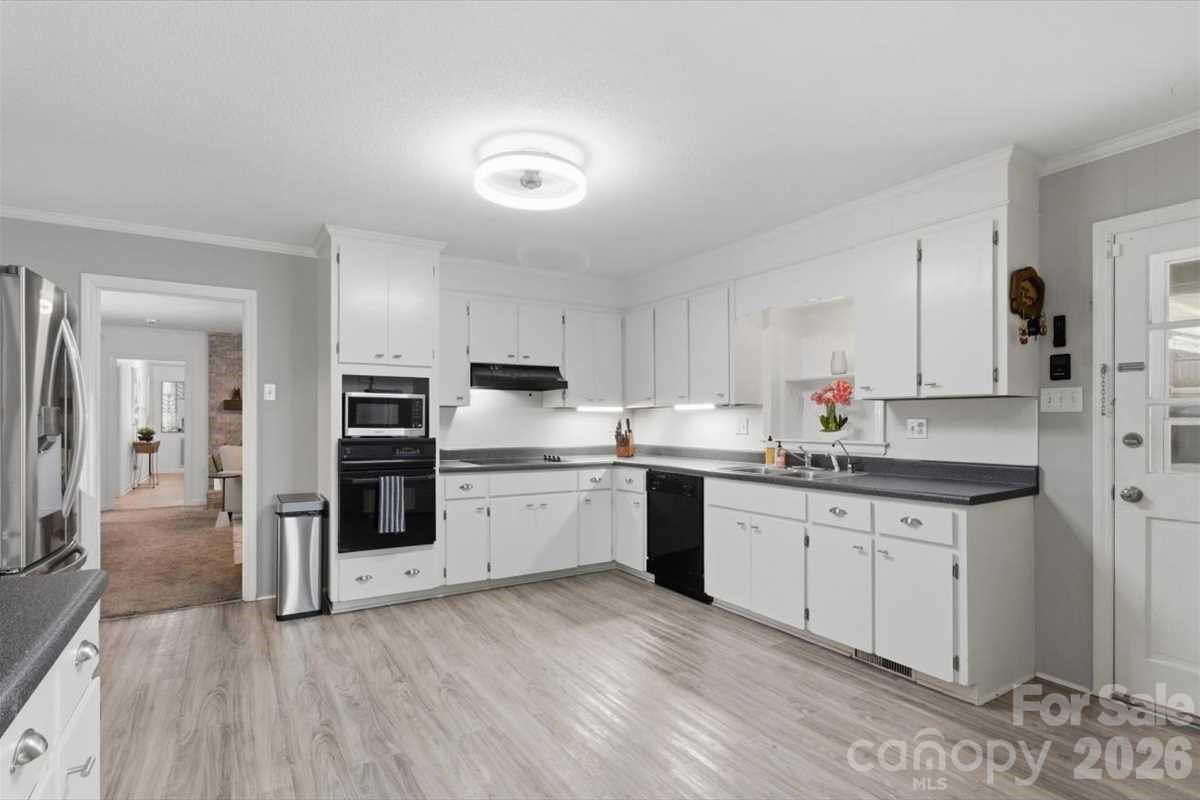 Camelot Woods - Residential