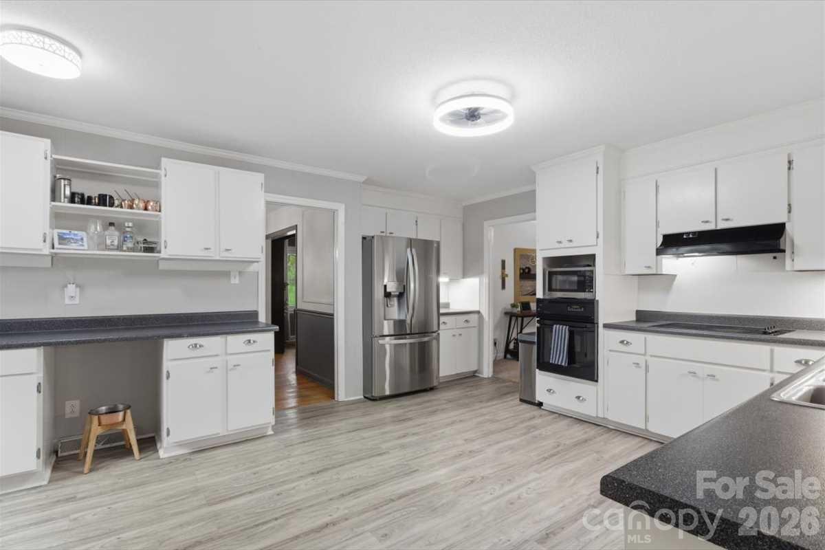 Camelot Woods - Residential