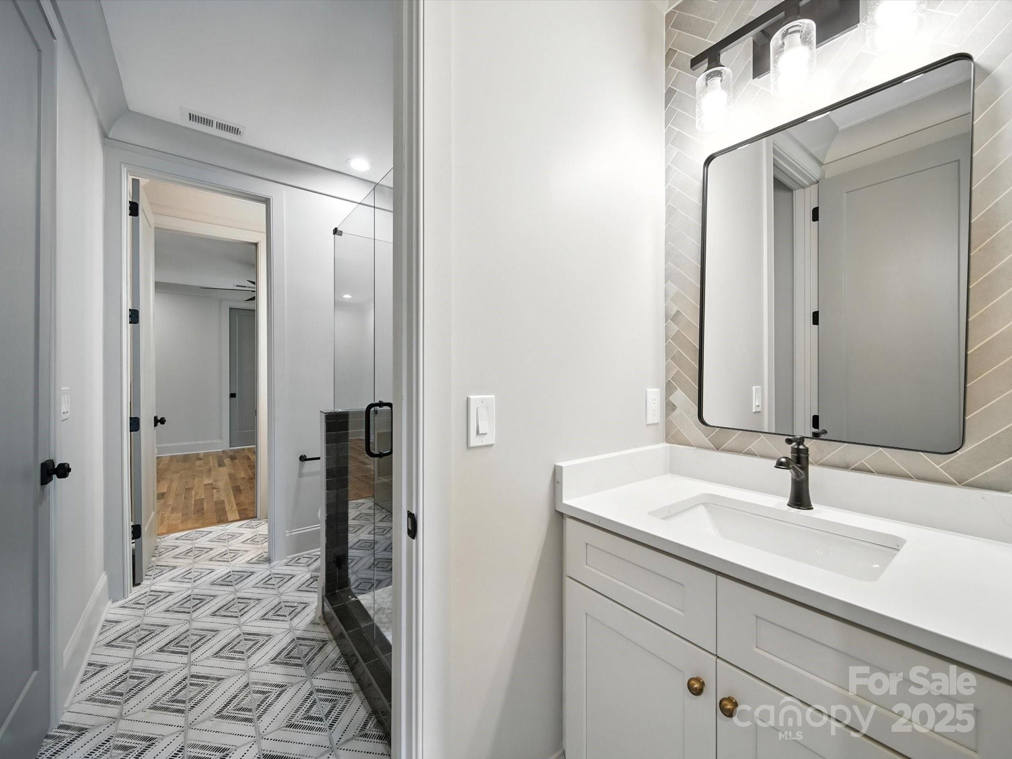 Riverchase Estates - Residential