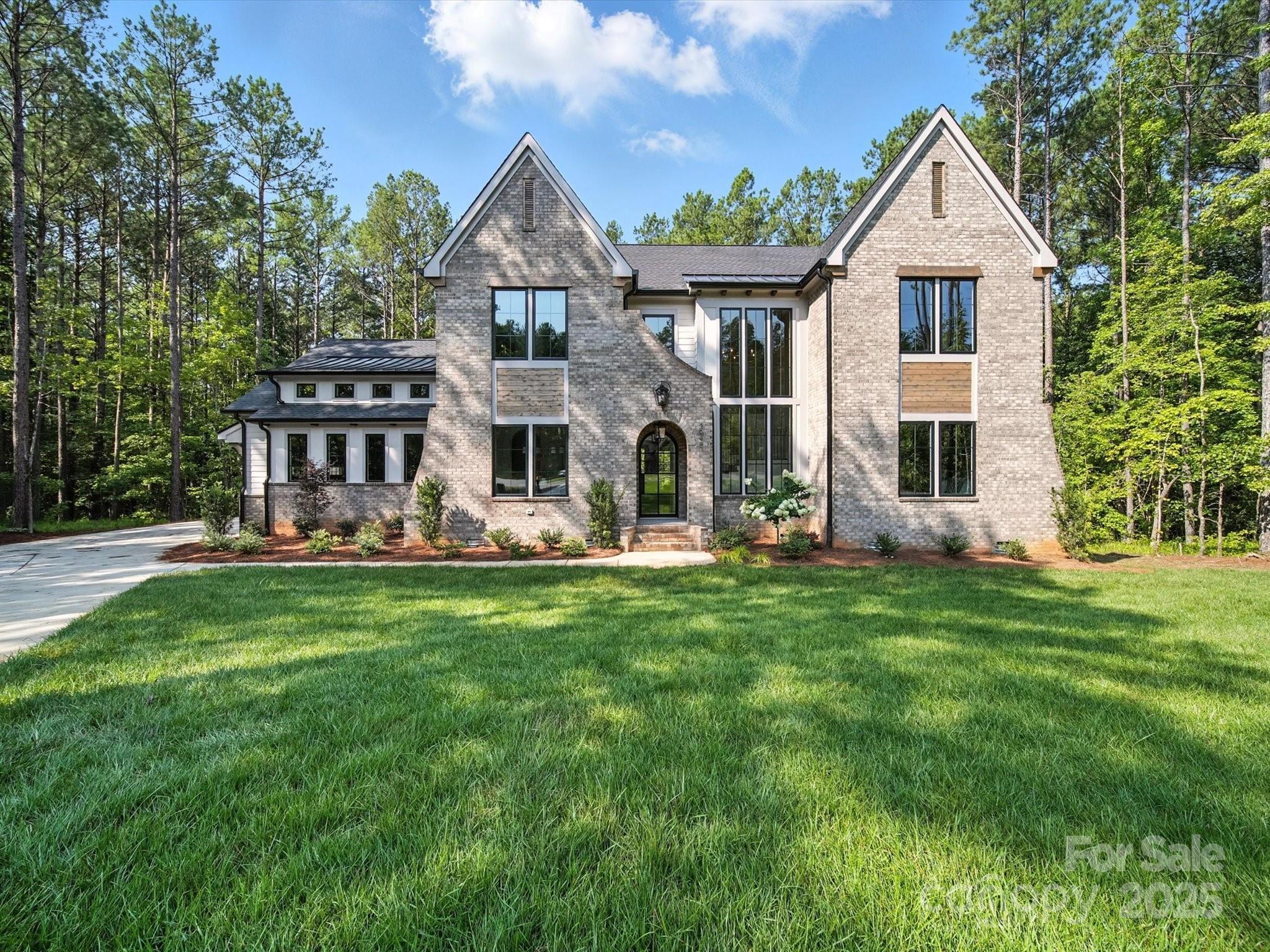 Riverchase Estates - Residential