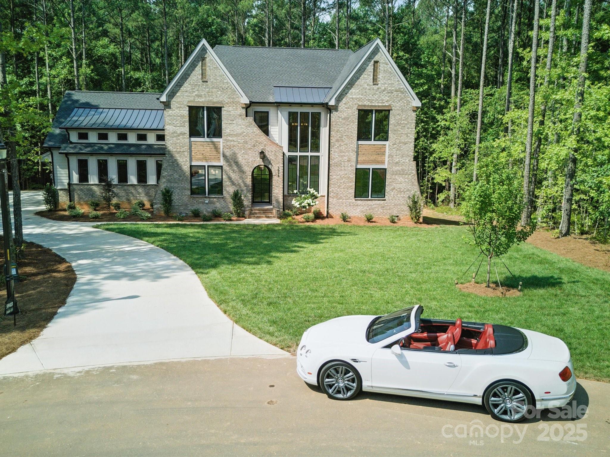 Riverchase Estates - Residential