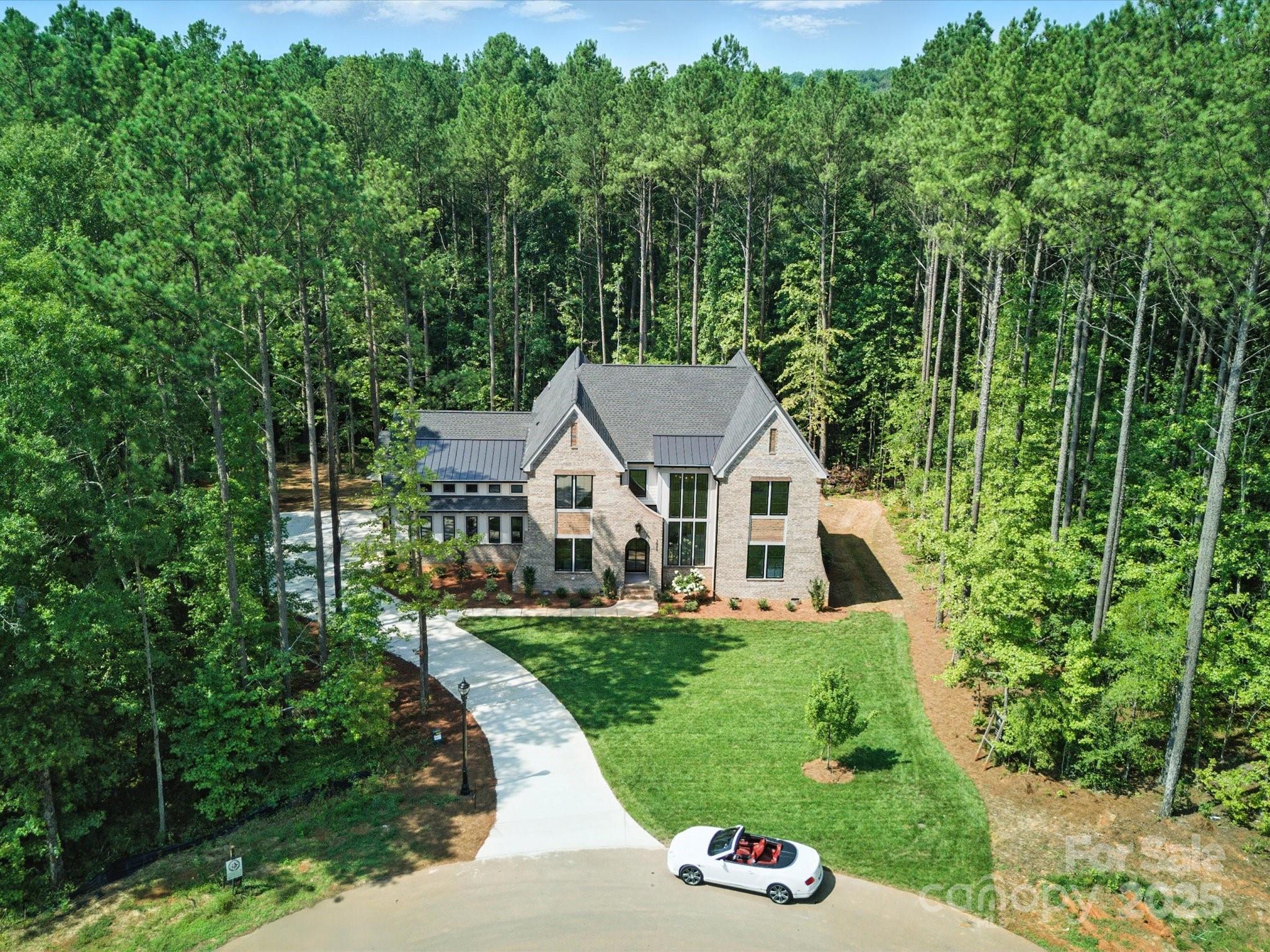 Riverchase Estates - Residential