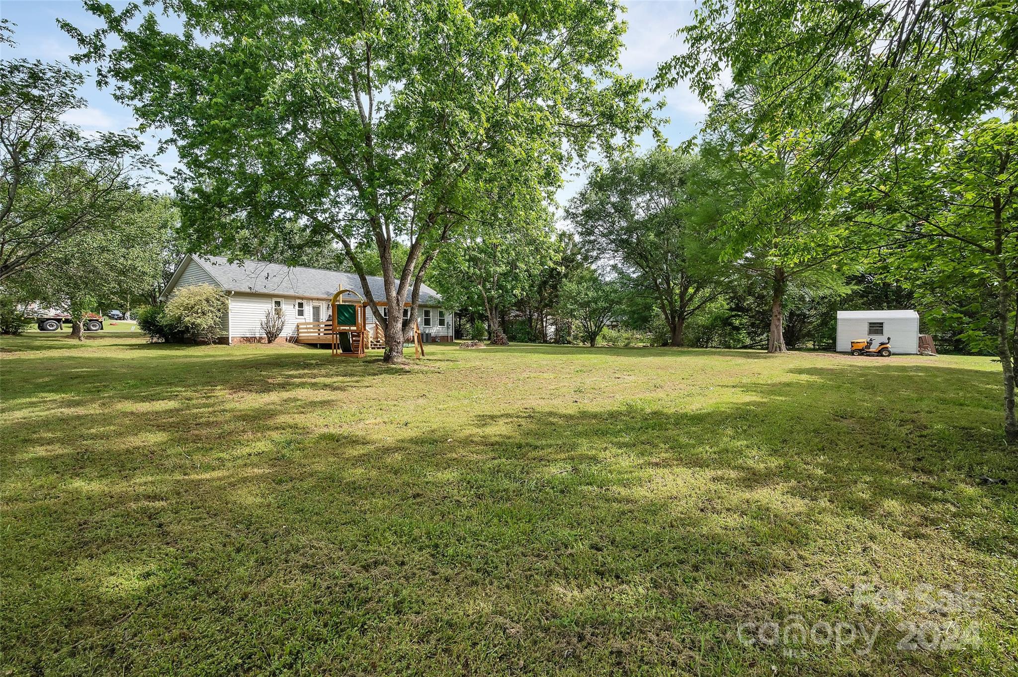Red Oaks - Residential