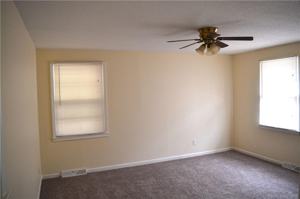 Oakwood Acres - Residential