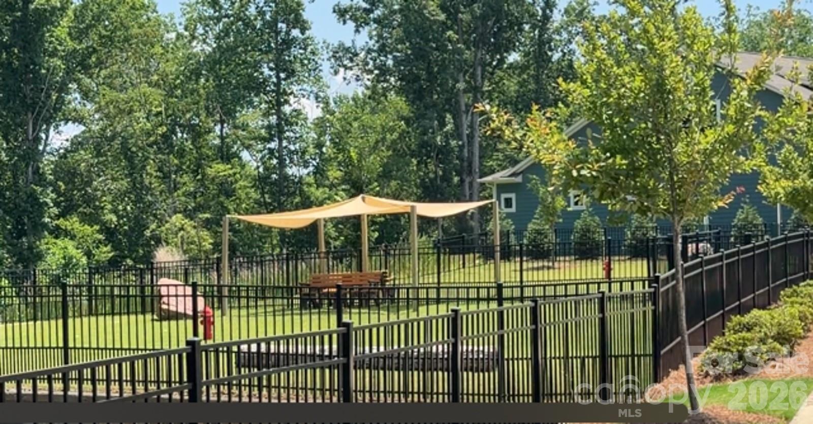Encore At Streamside - Residential