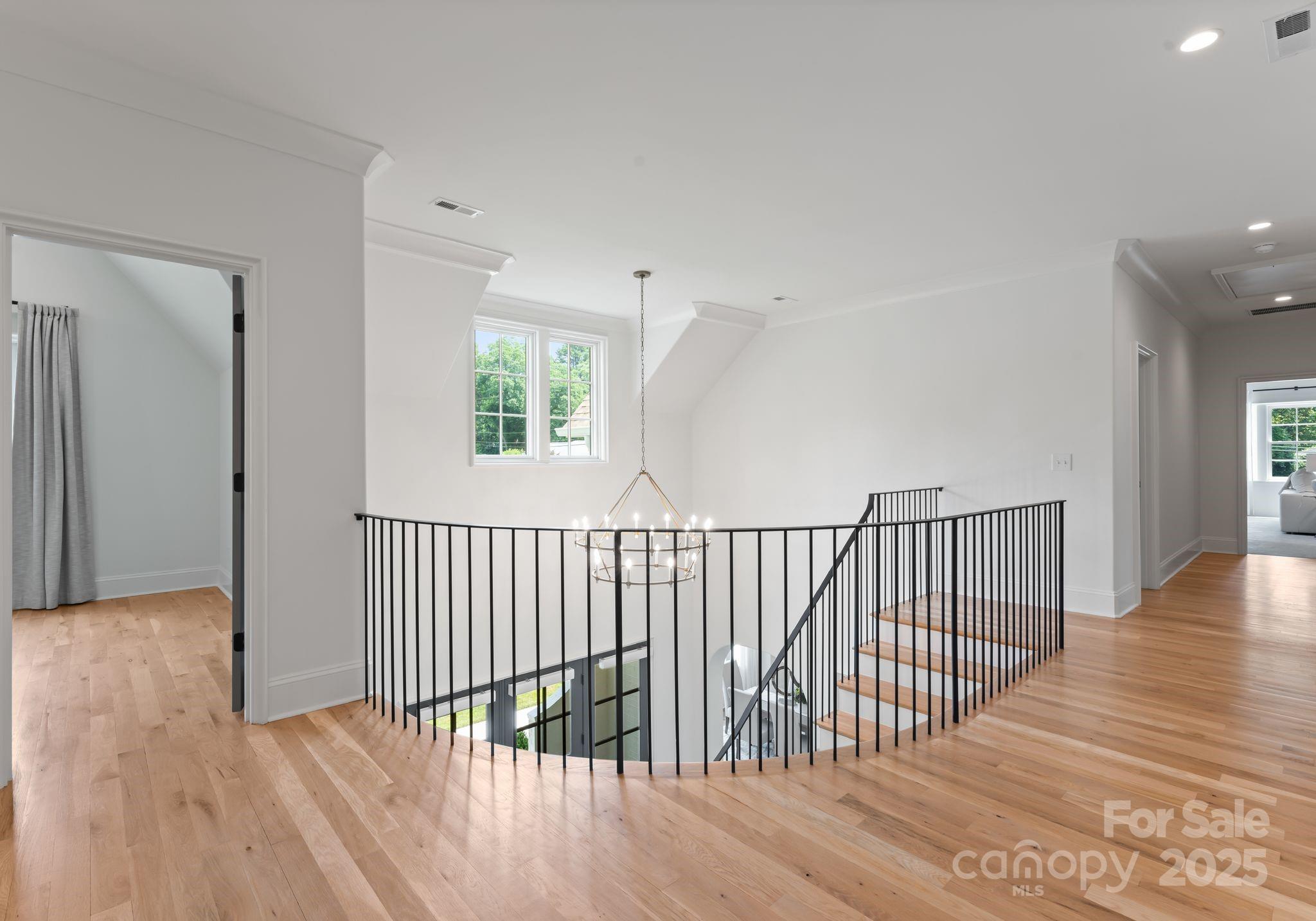 Lansdowne - Residential