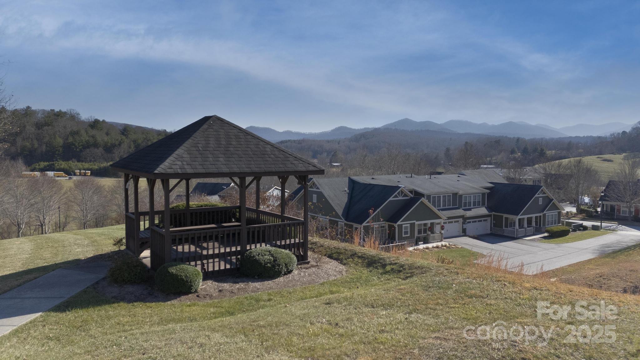 Vistas of Westfield - Residential