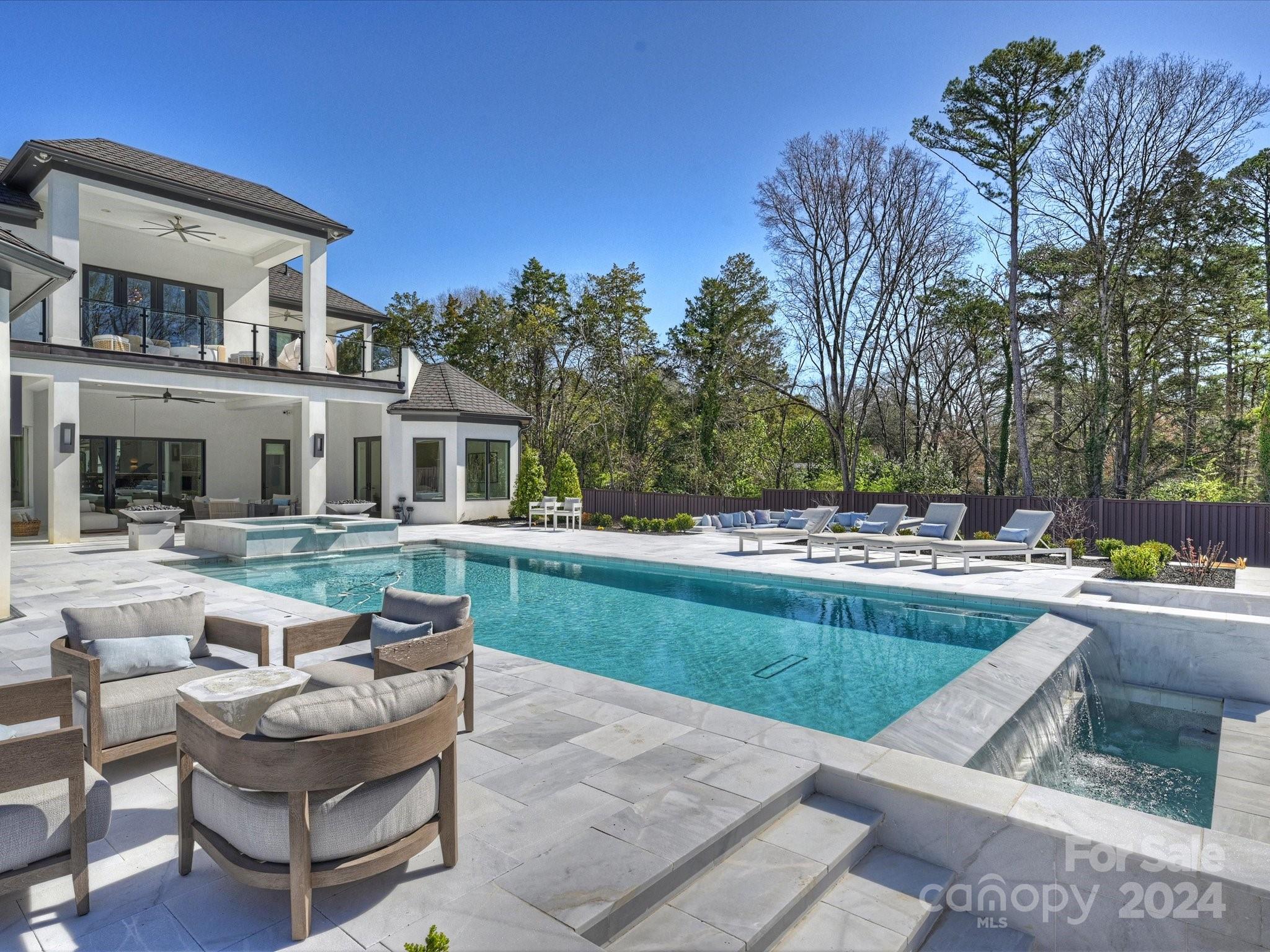 English Gardens - Residential
