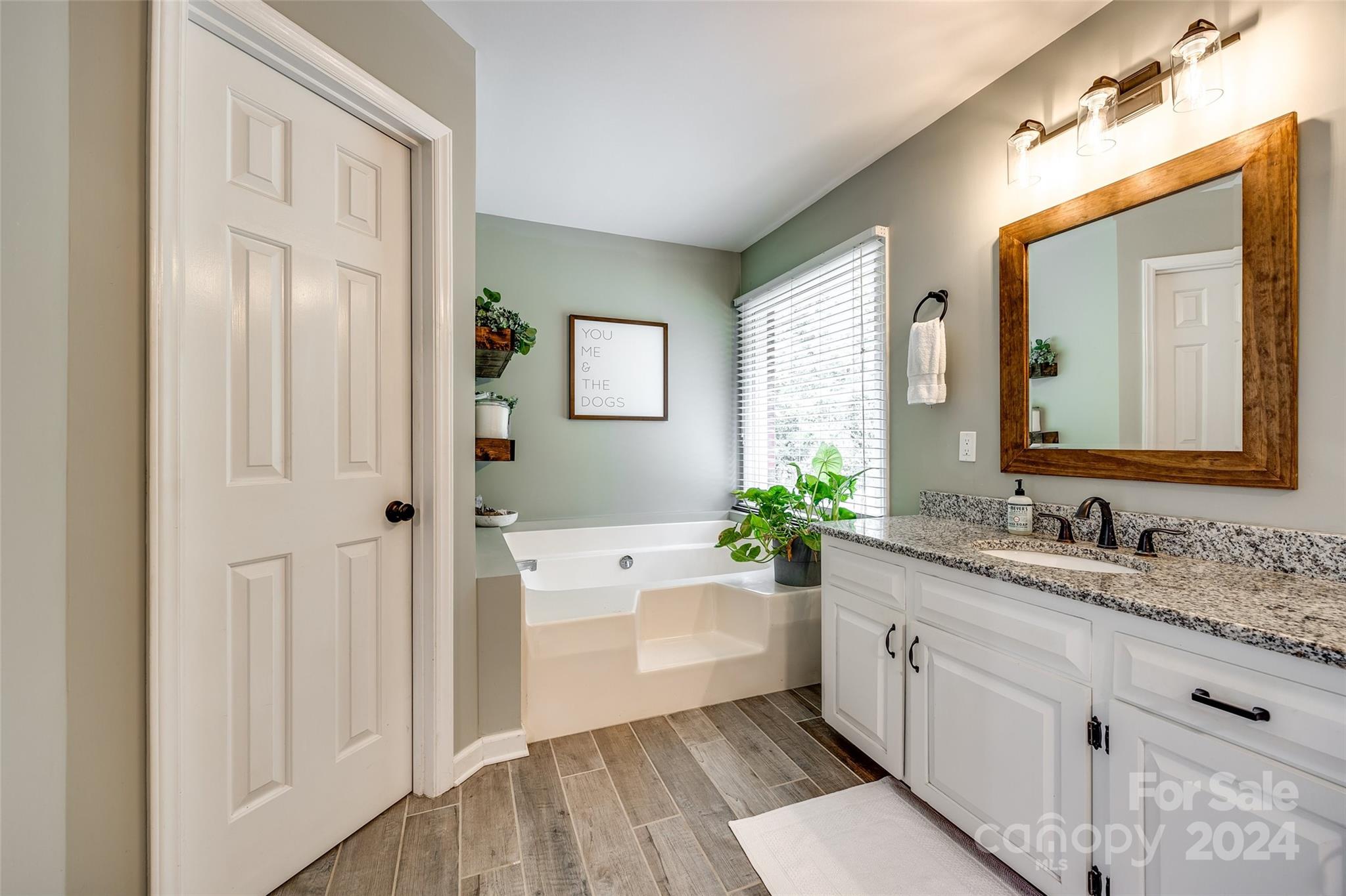 Devonshire - Residential