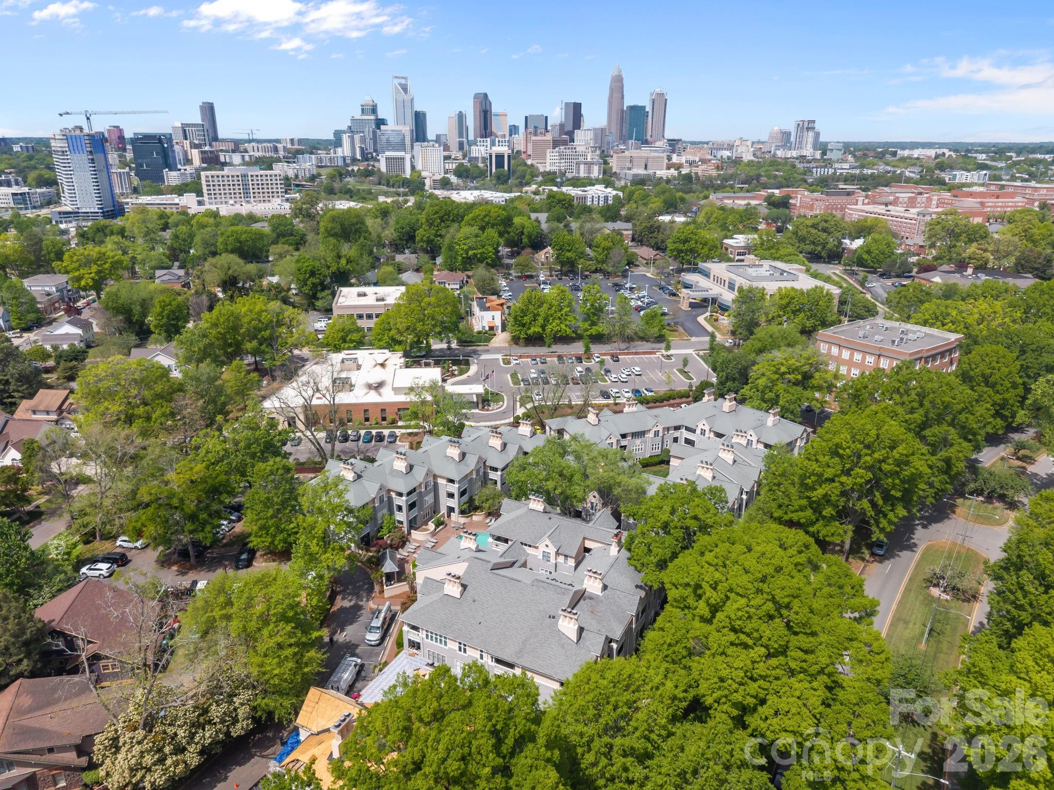 Queens Station - Residential