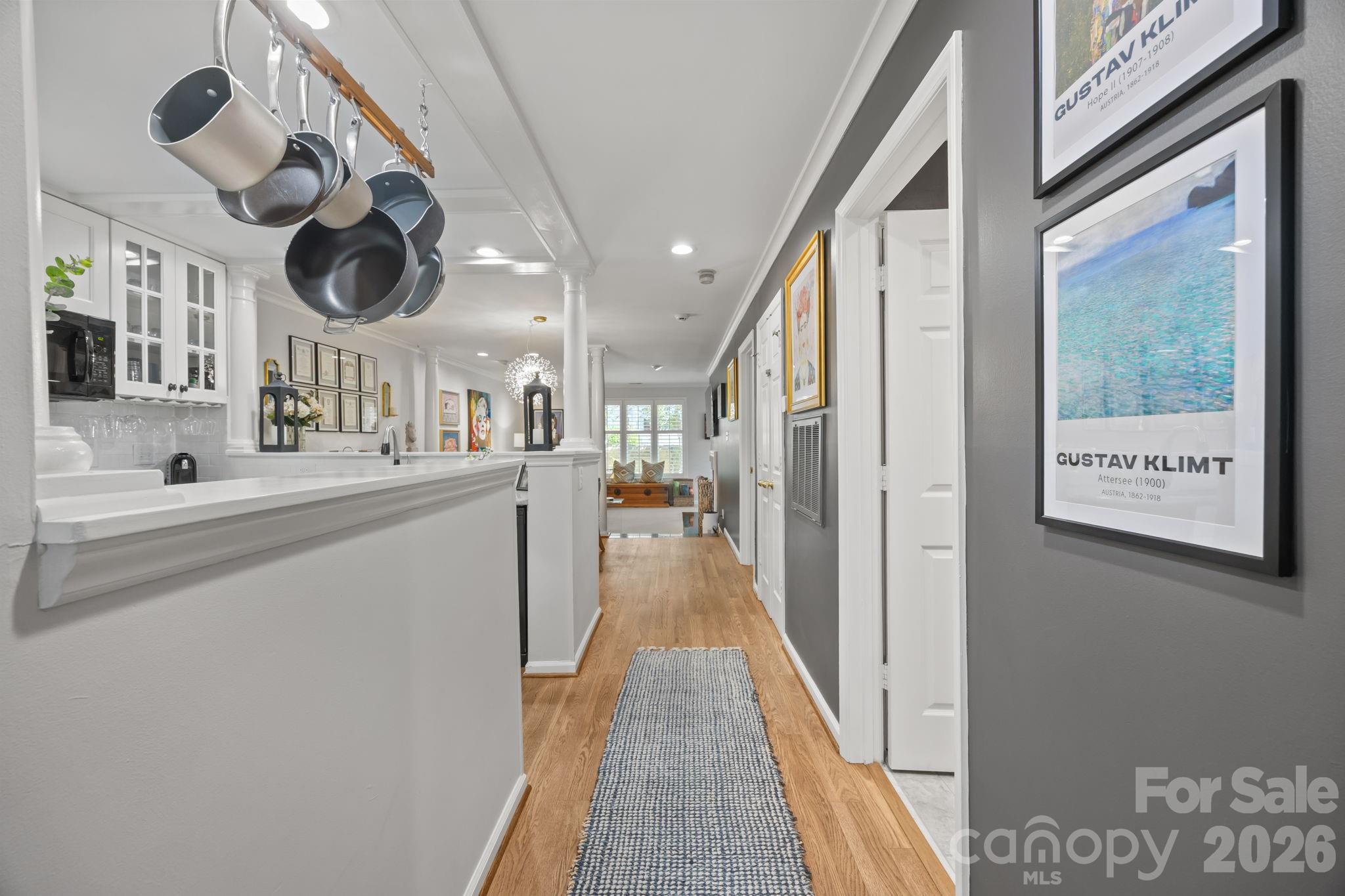 Queens Station - Residential