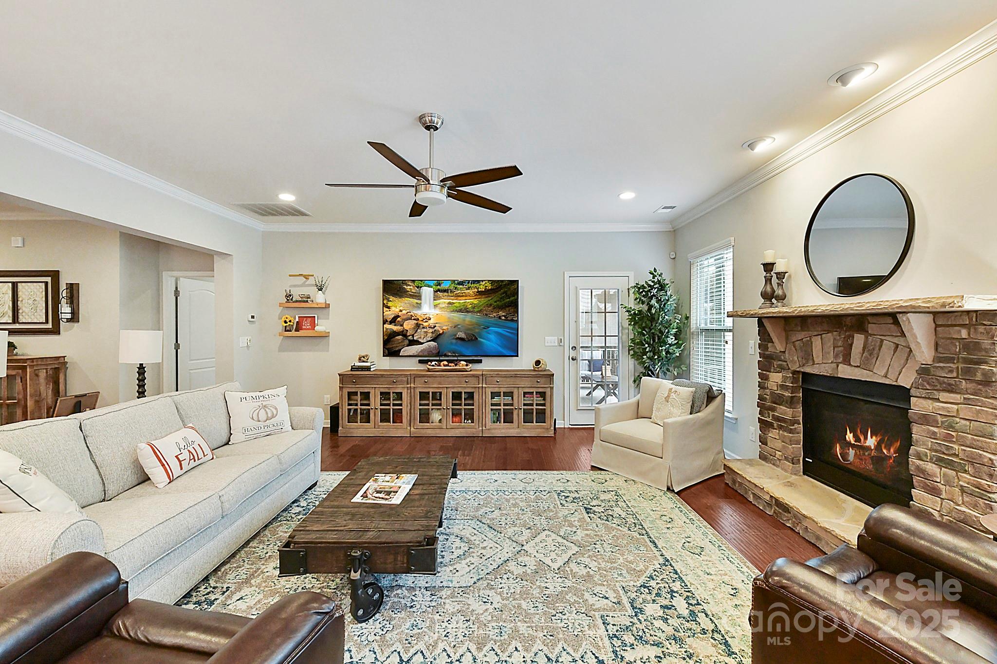 Cameron Creek - Residential