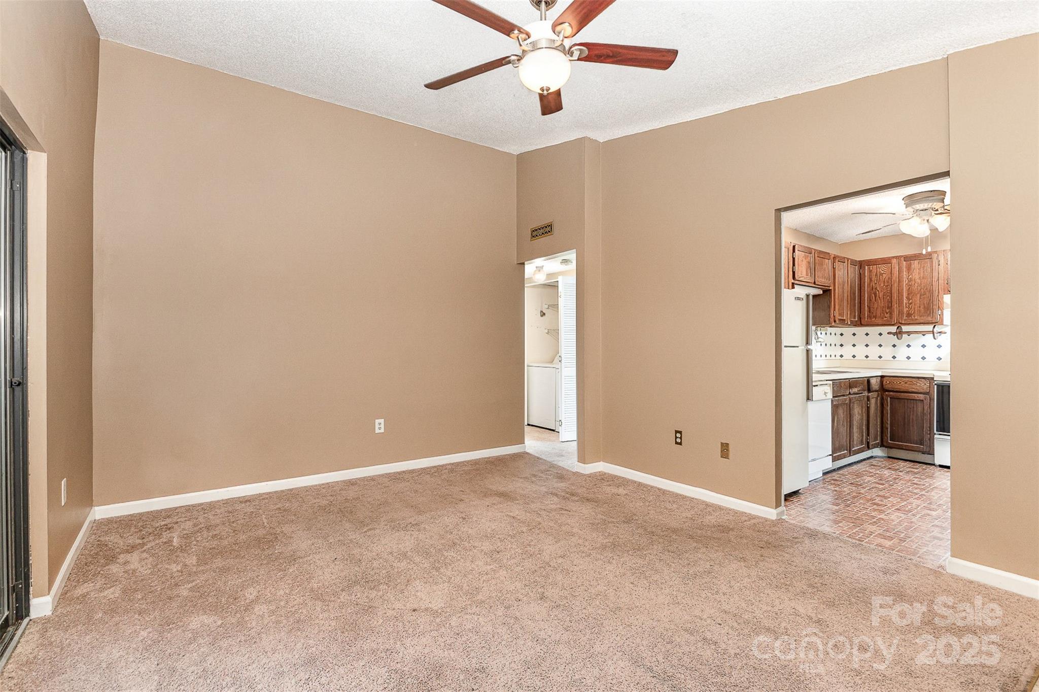 Hunters Chase - Residential