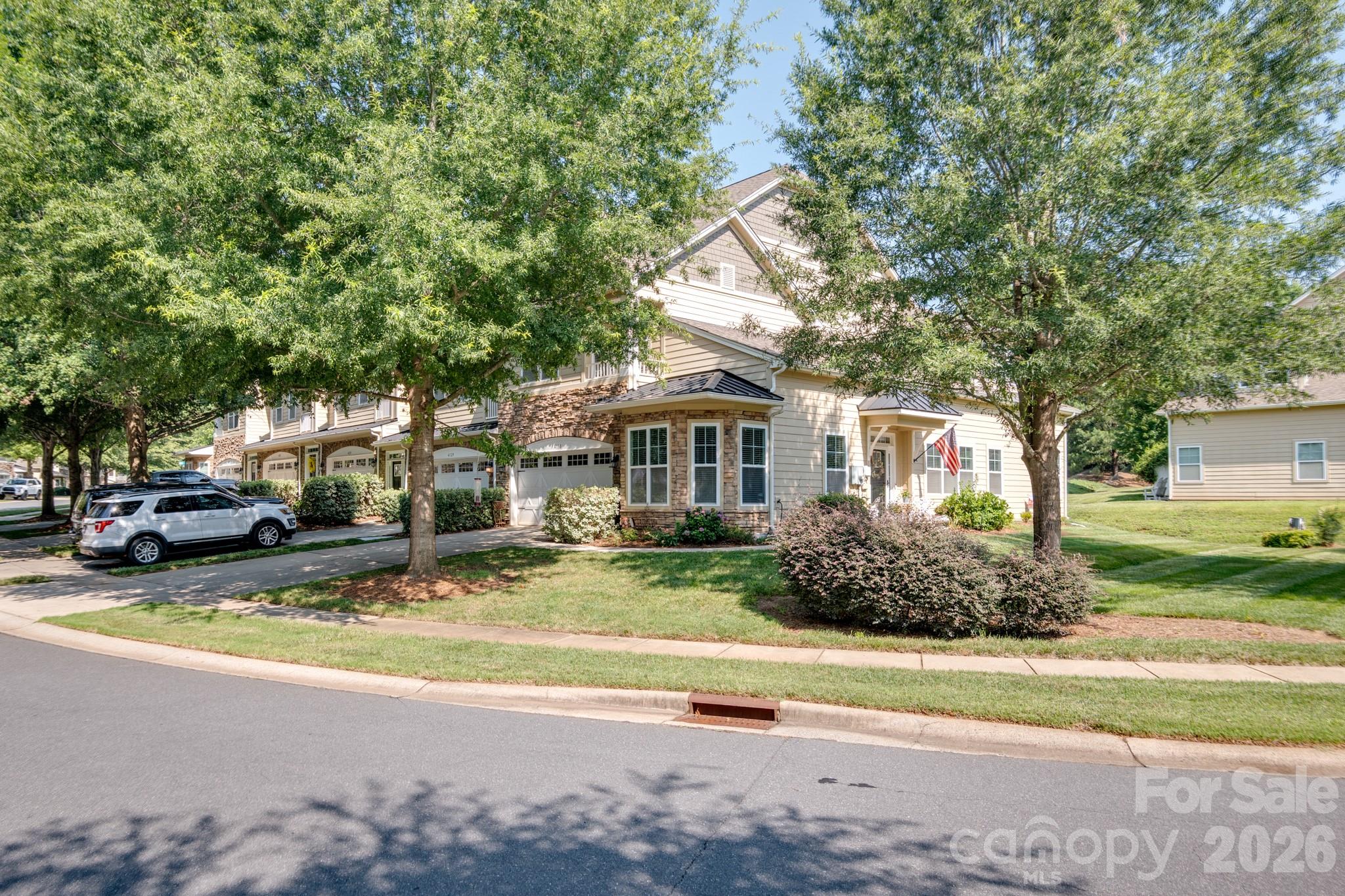 The Vineyards on Lake Wylie - Residential