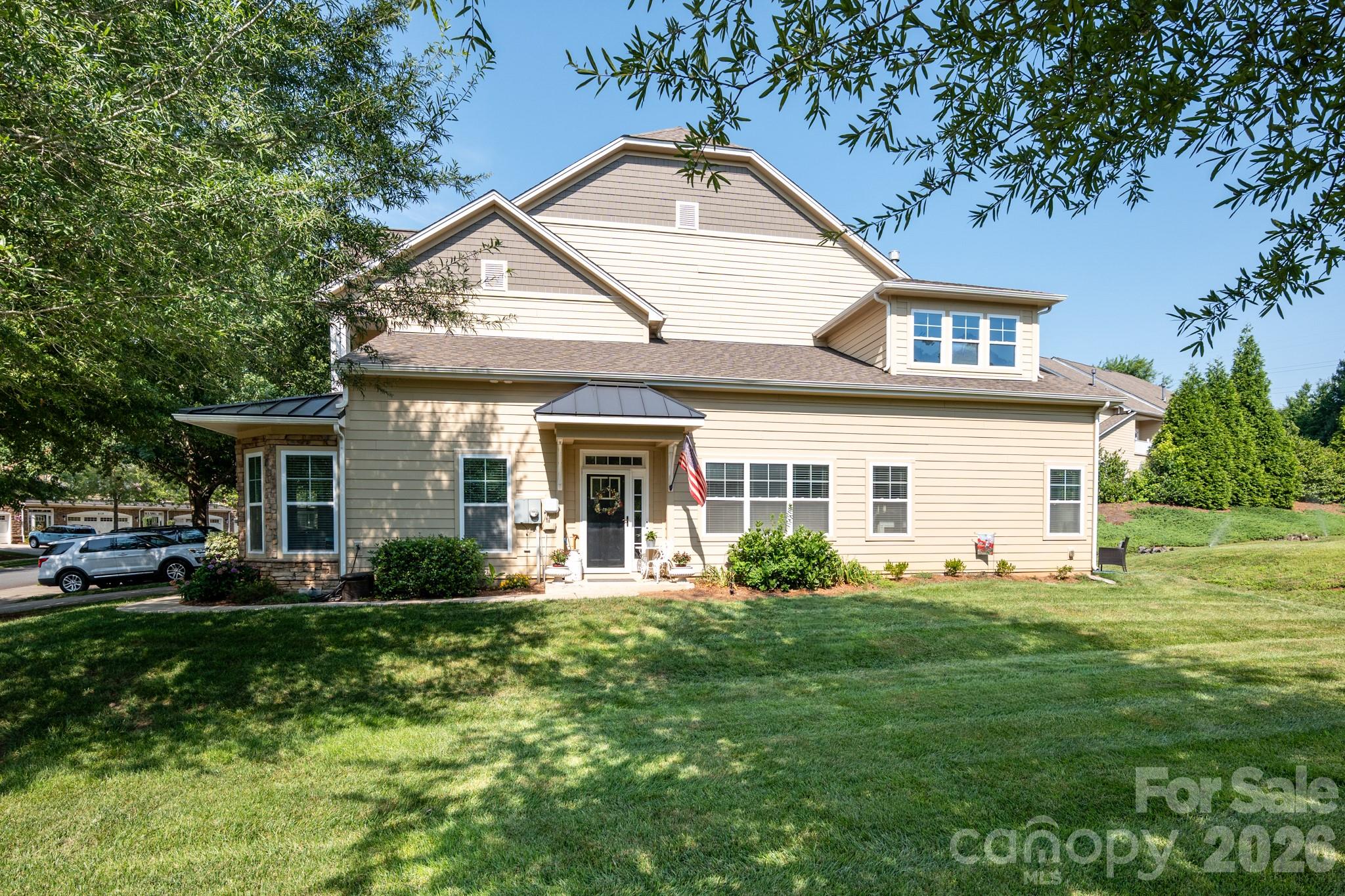 The Vineyards on Lake Wylie - Residential