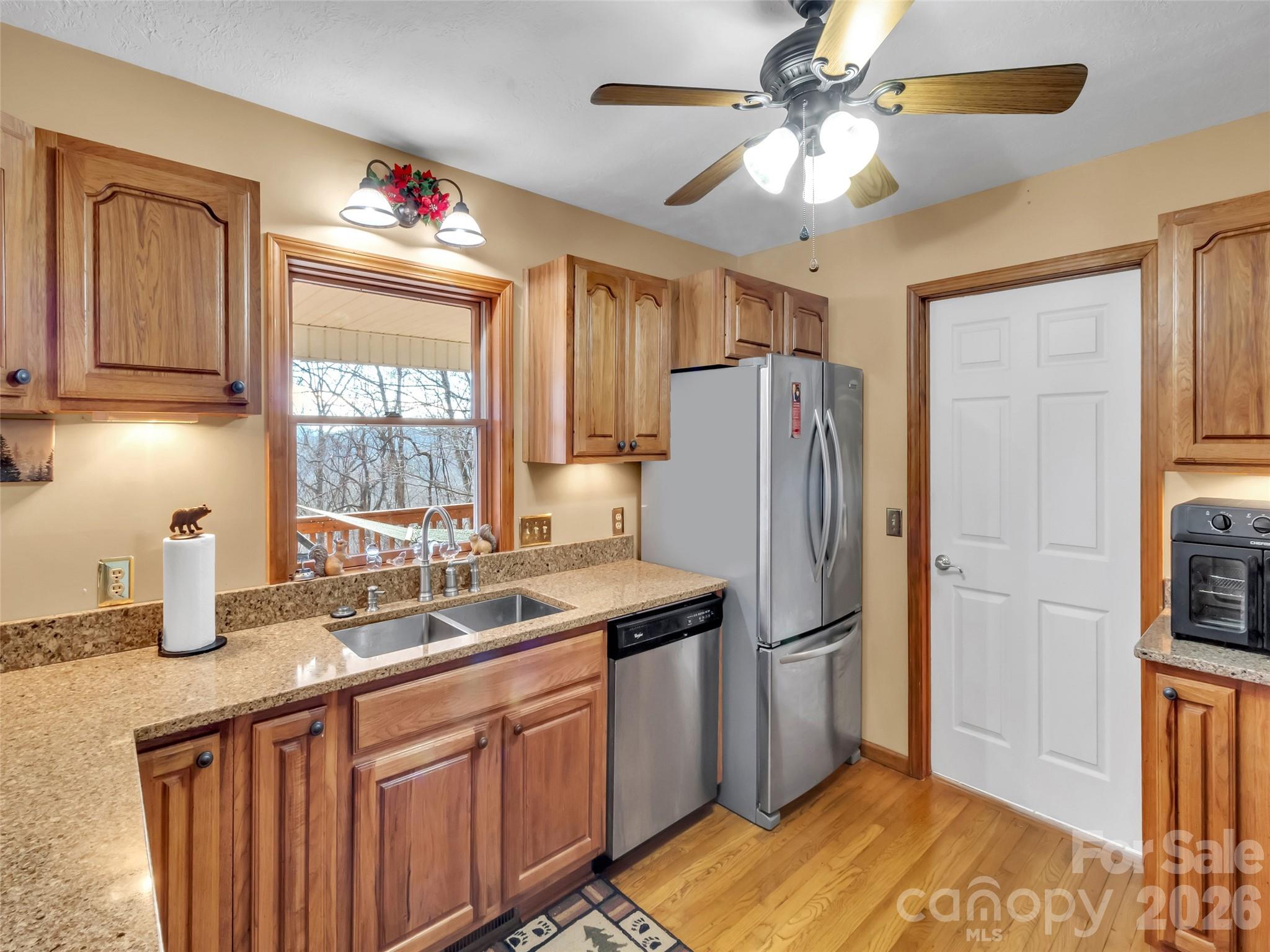 Falcon Ridge - Residential