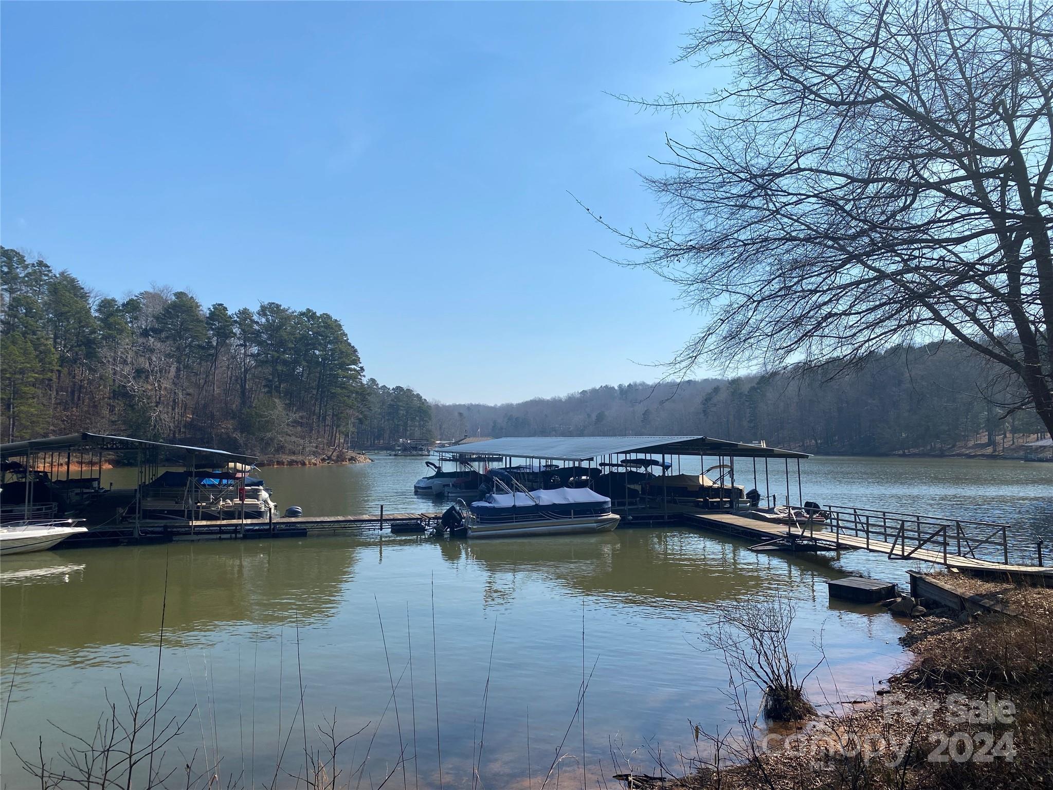 Chickasaw Point - Land