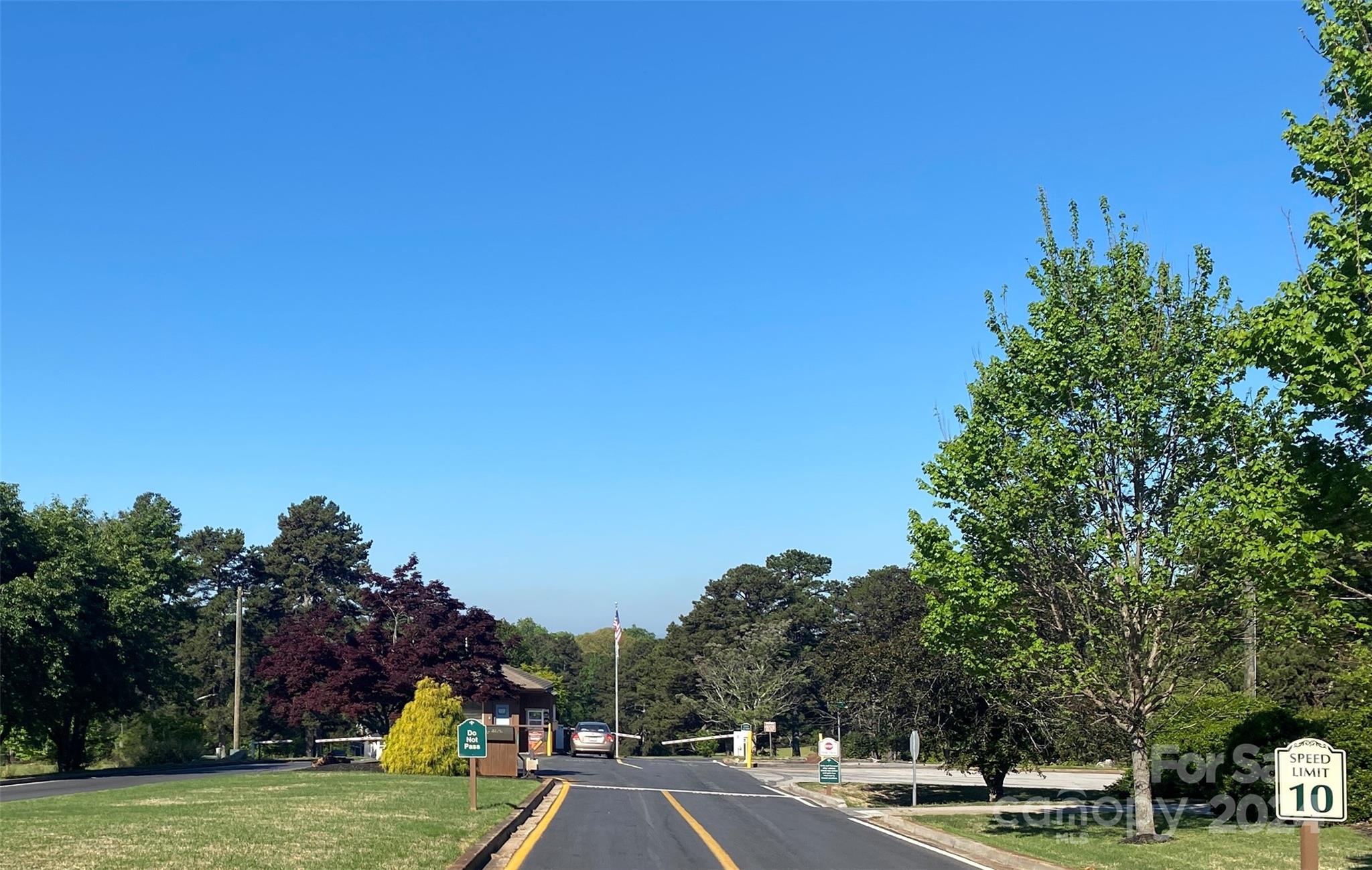 Chickasaw Point - Land