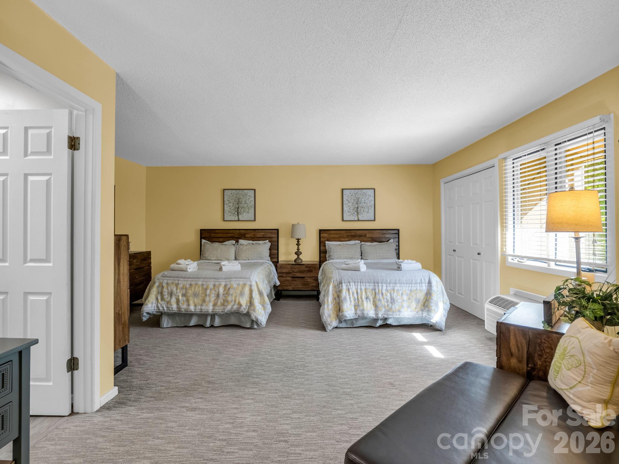 Rumbling Bald on Lake Lure - Residential