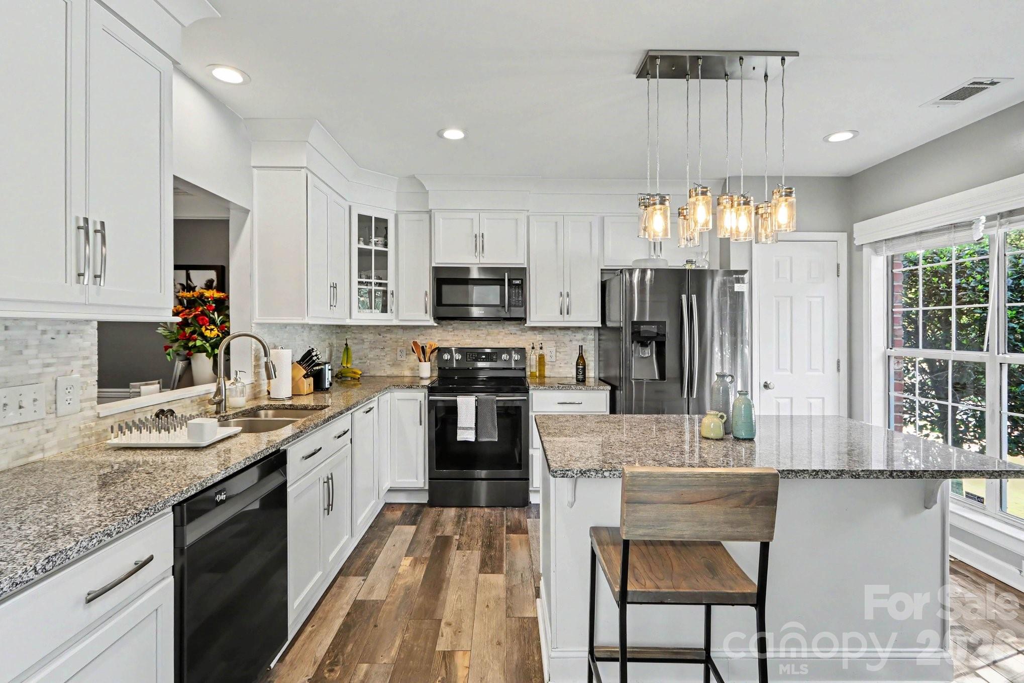 Highland Creek - Residential