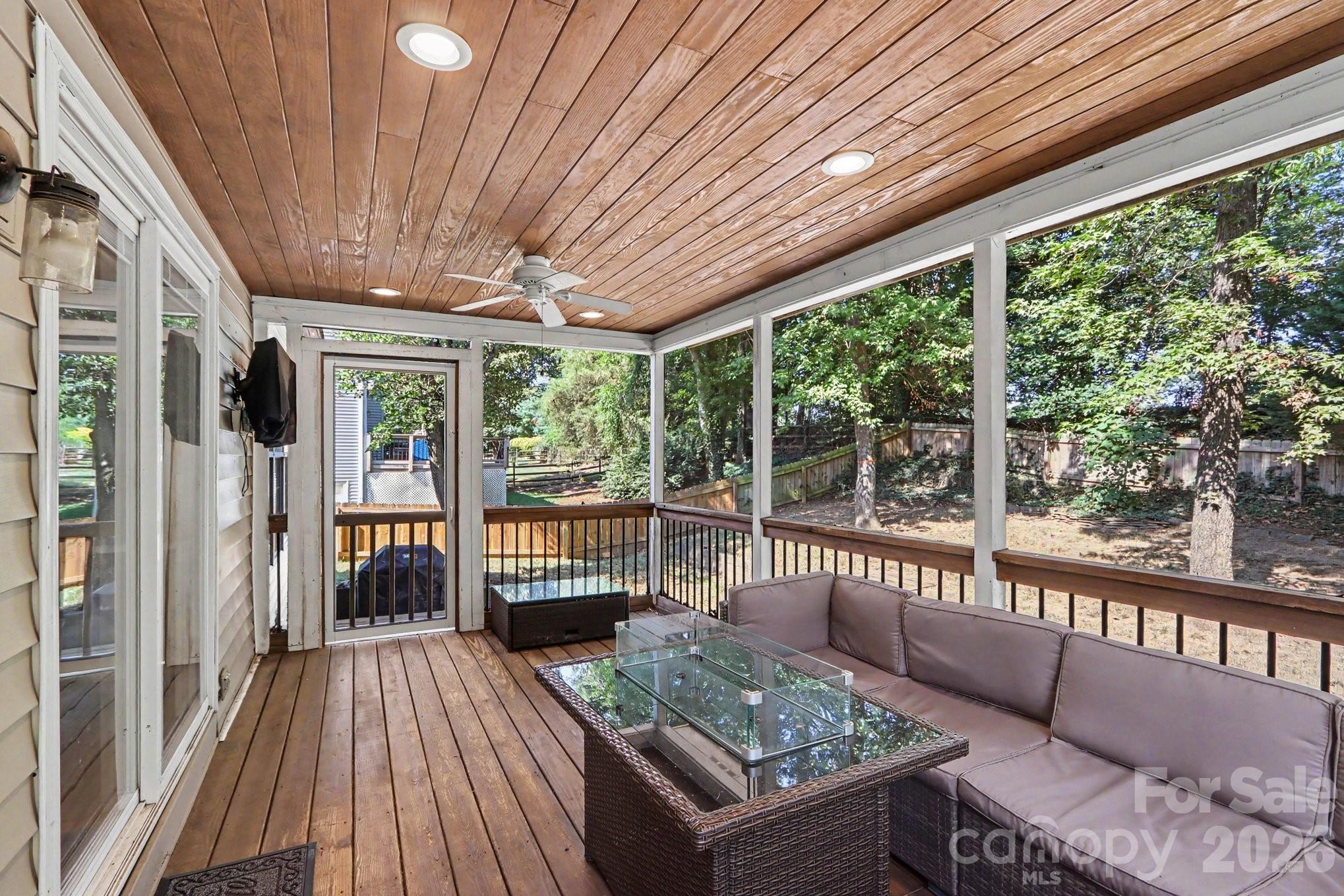 Highland Creek - Residential