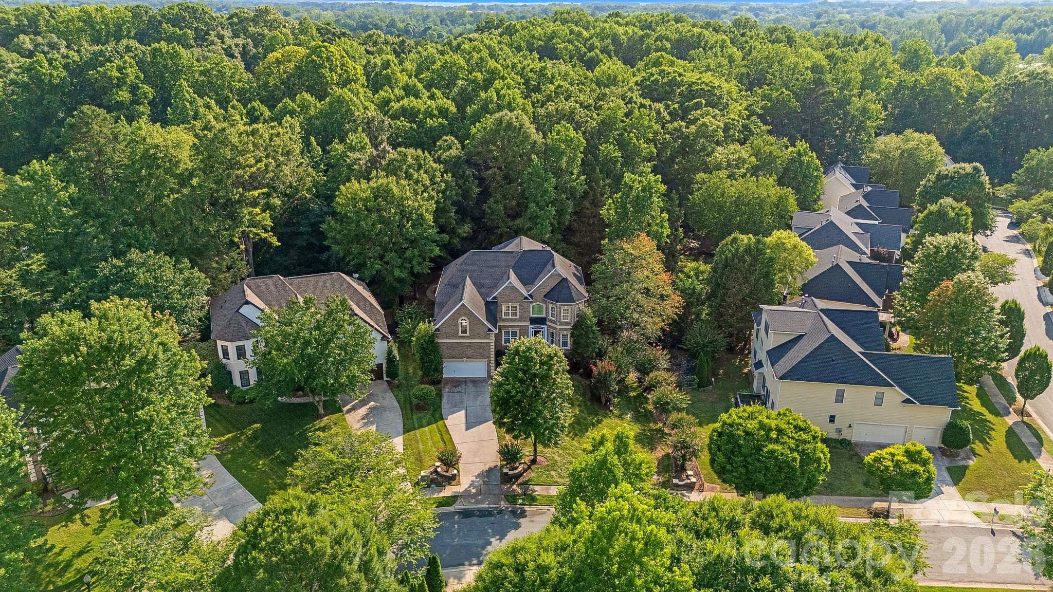 Weatherstone Manor - Residential