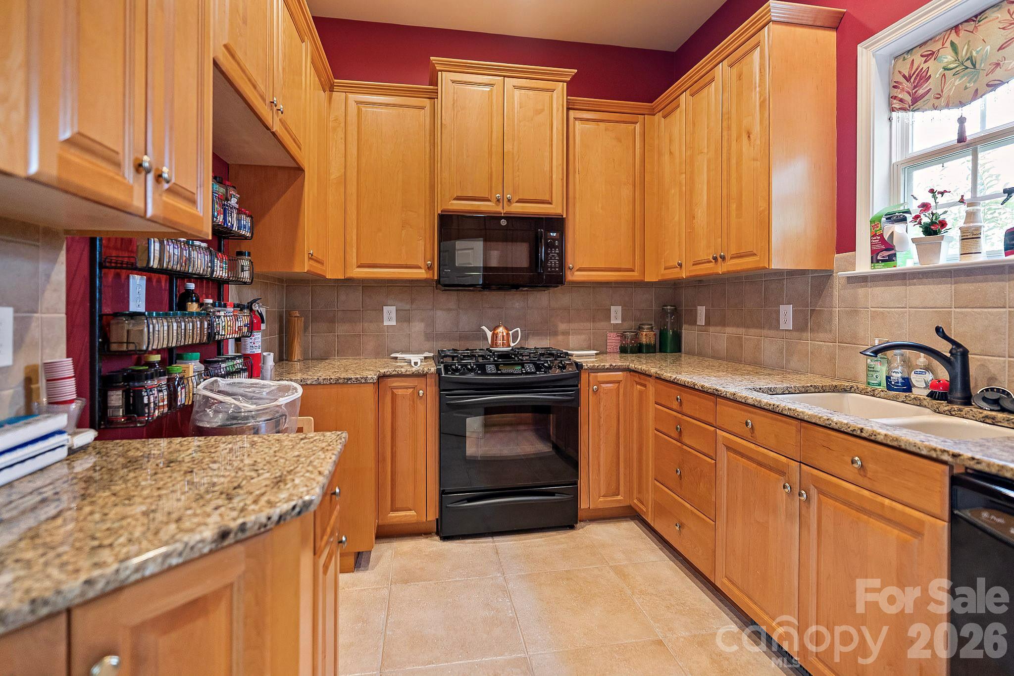 Weatherstone Manor - Residential