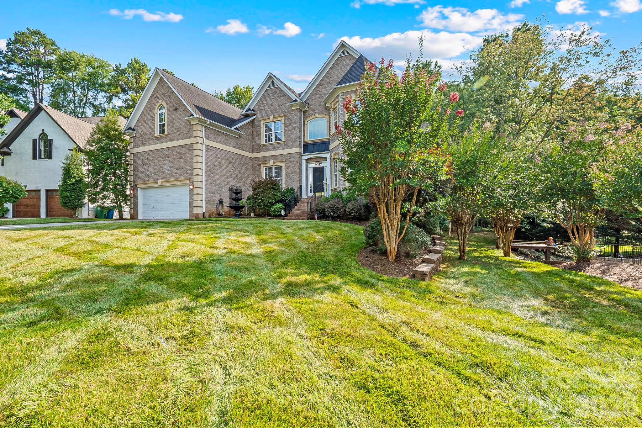 Weatherstone Manor - Residential