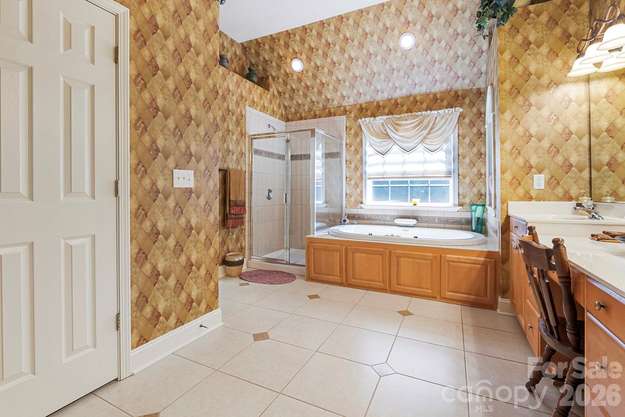 Weatherstone Manor - Residential