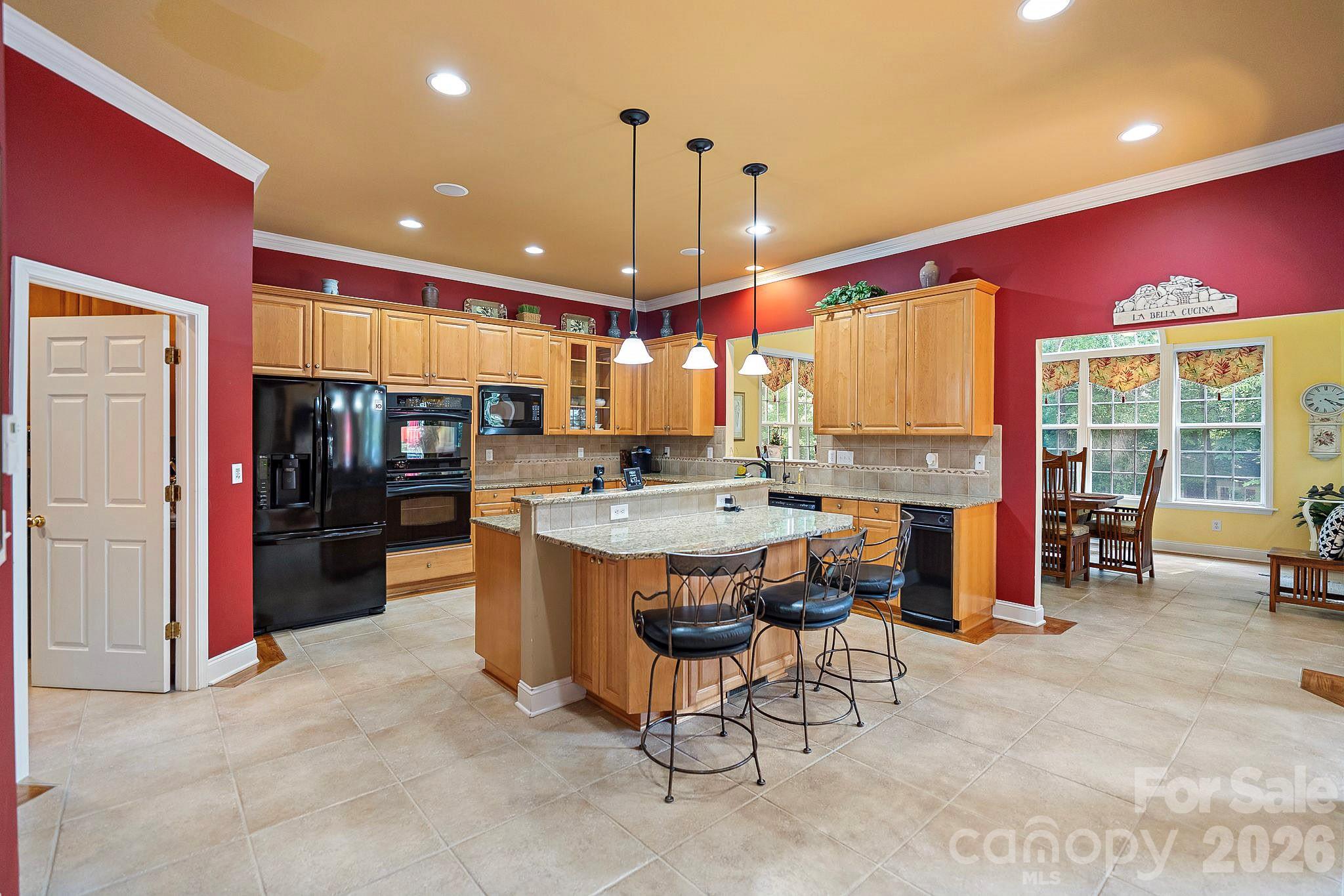 Weatherstone Manor - Residential