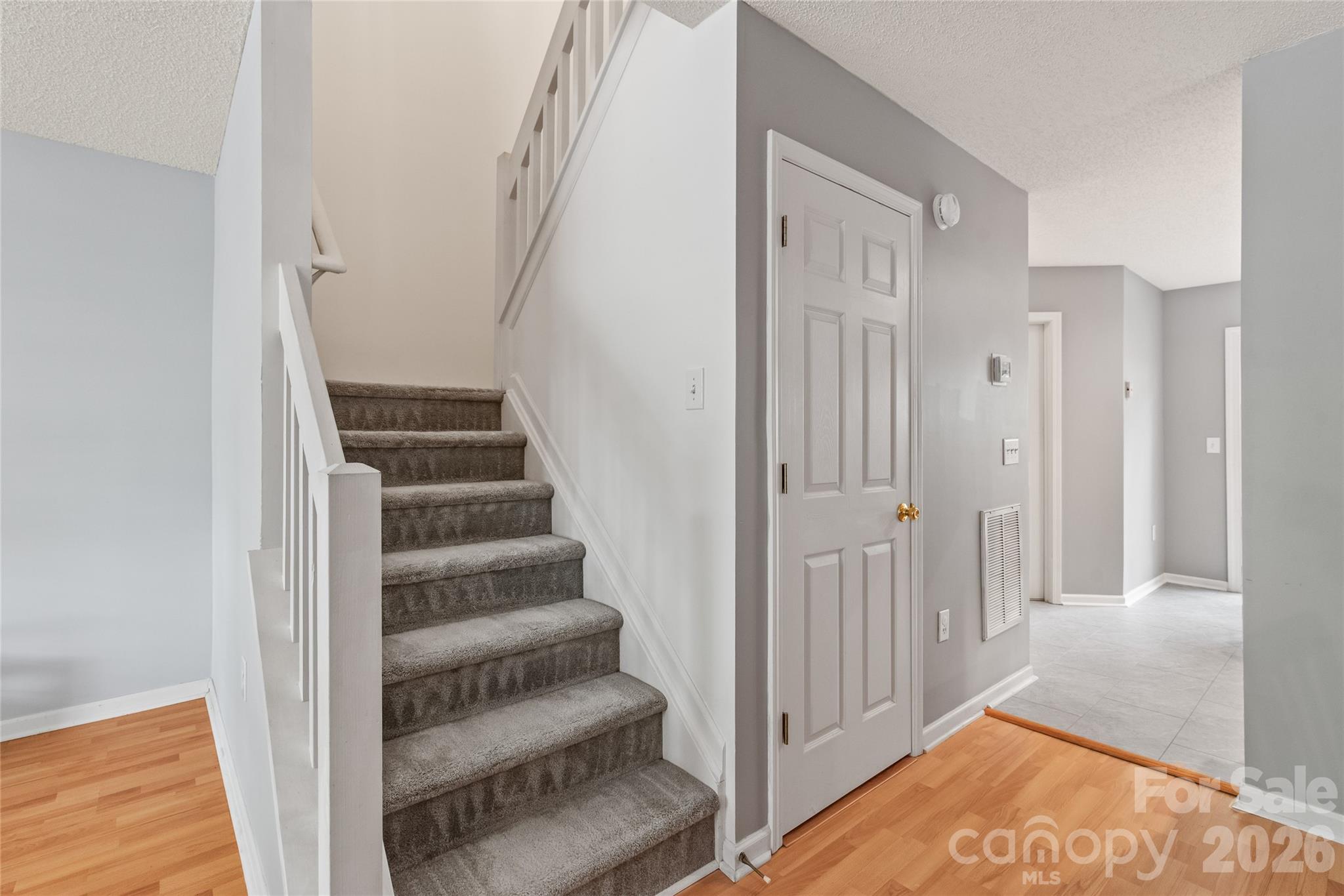 Maplecrest - Residential