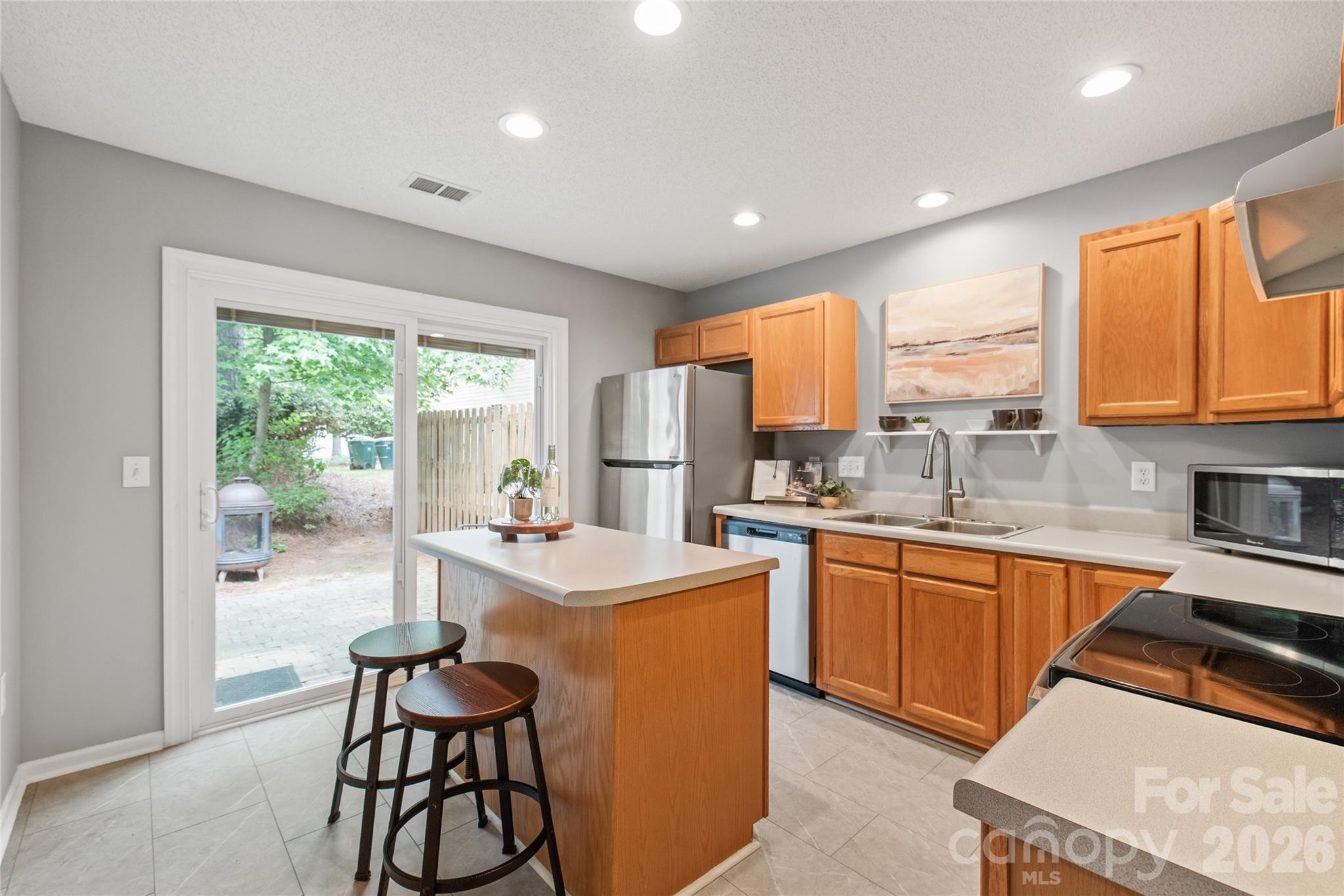 Maplecrest - Residential