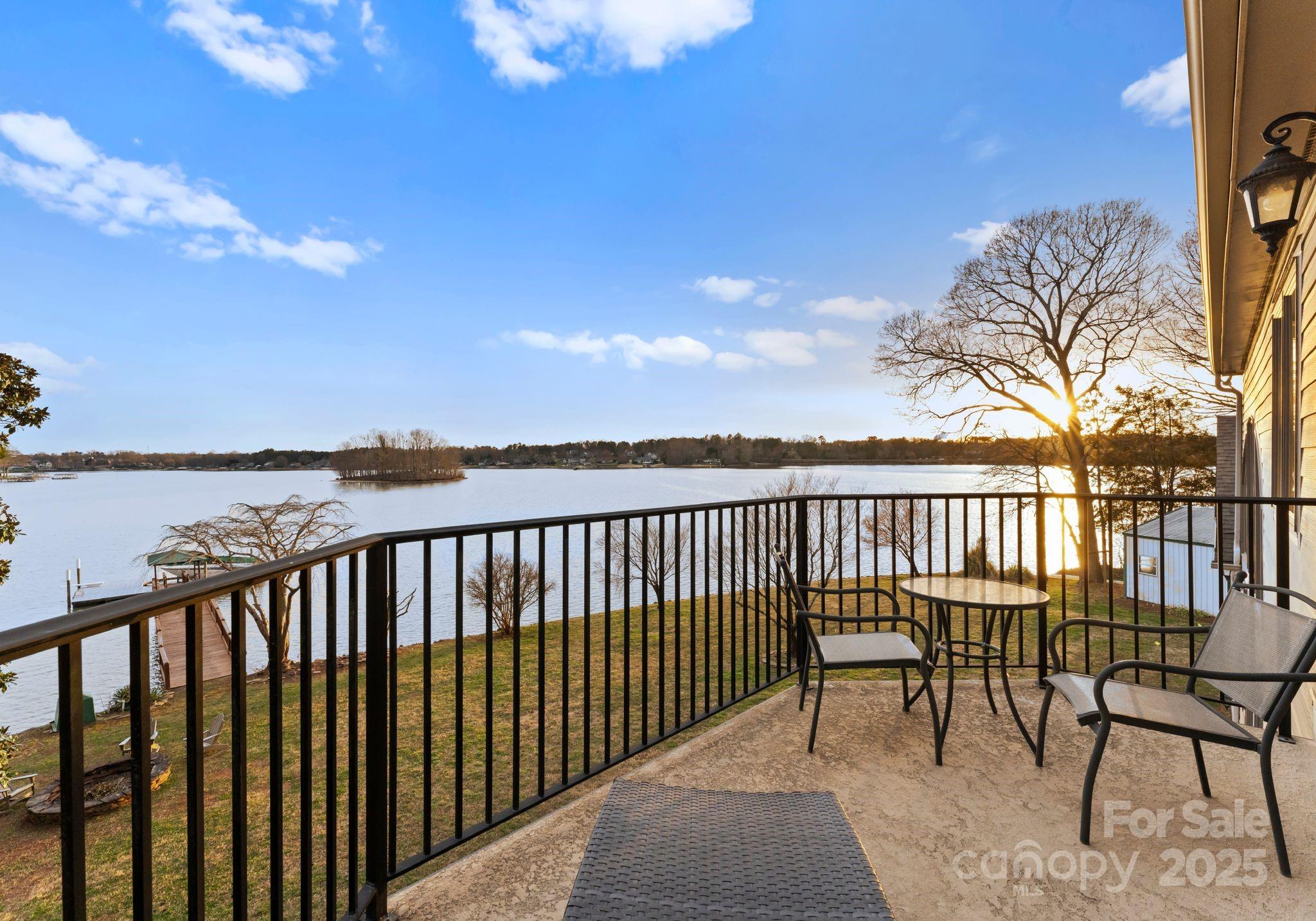 Pirates Cove - Residential