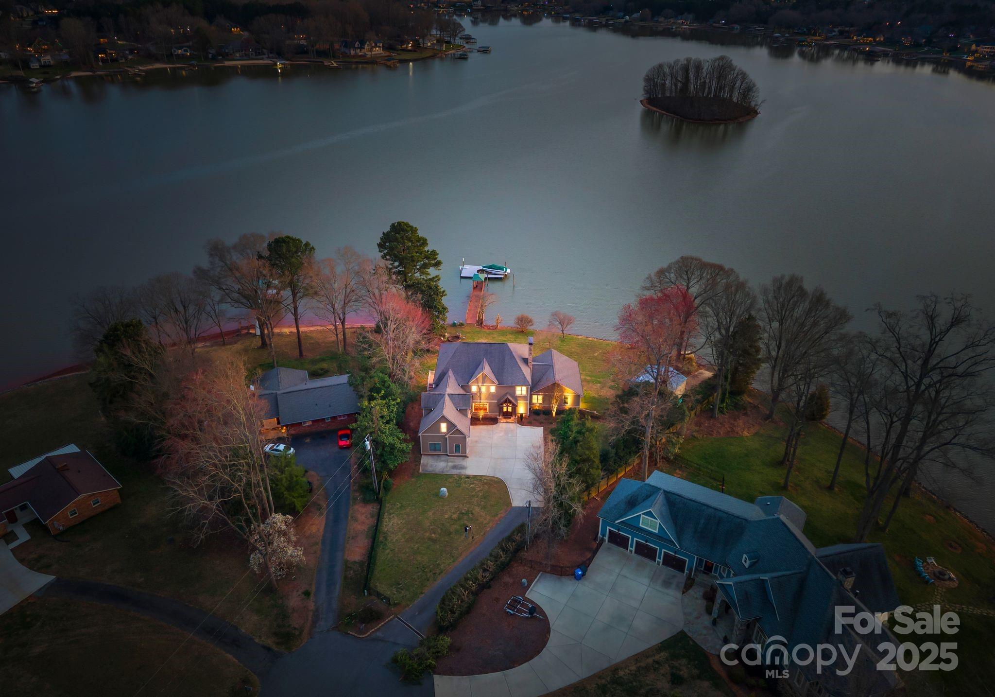 Pirates Cove - Residential