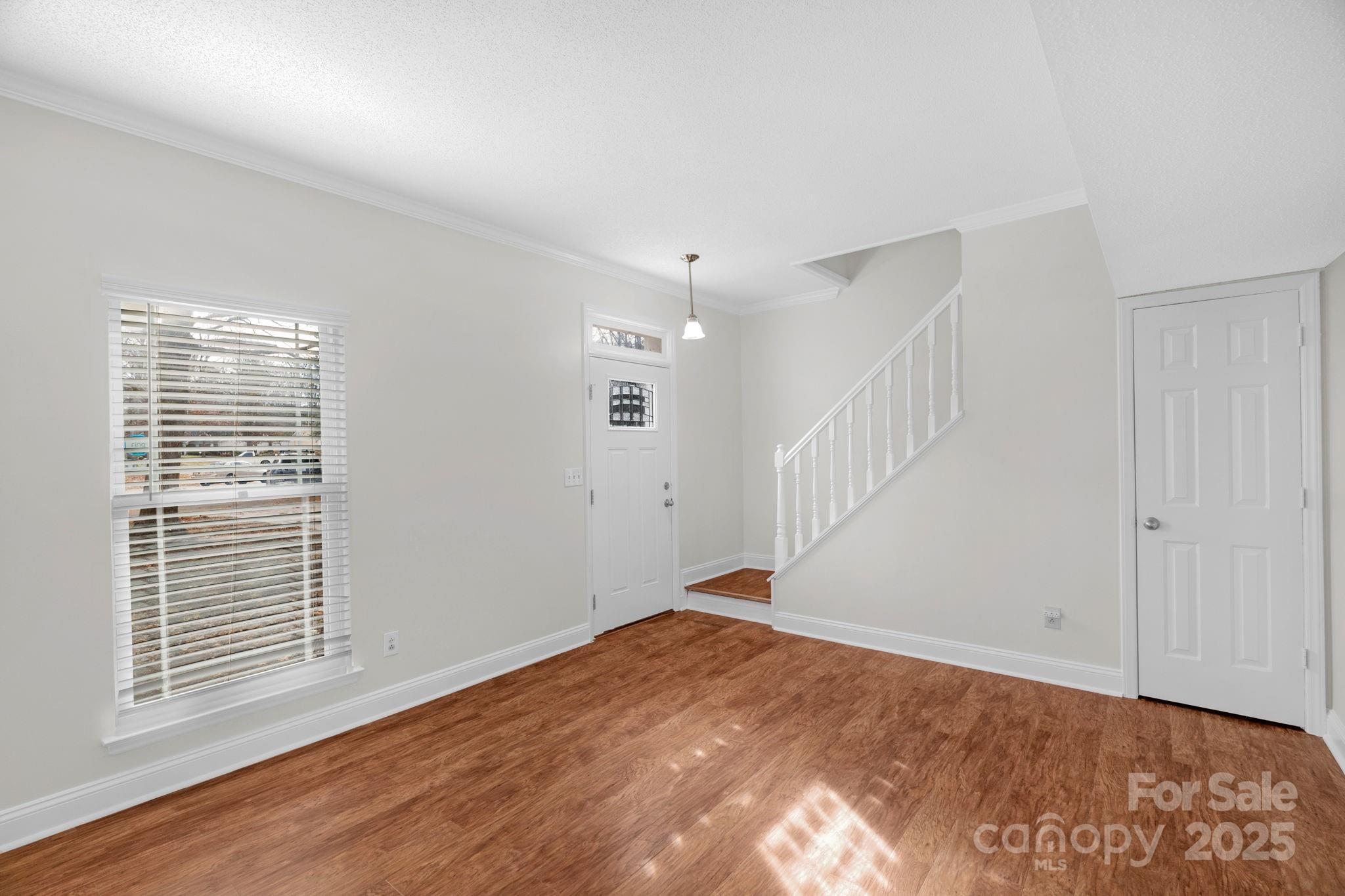 Mcalpine Woods - Residential