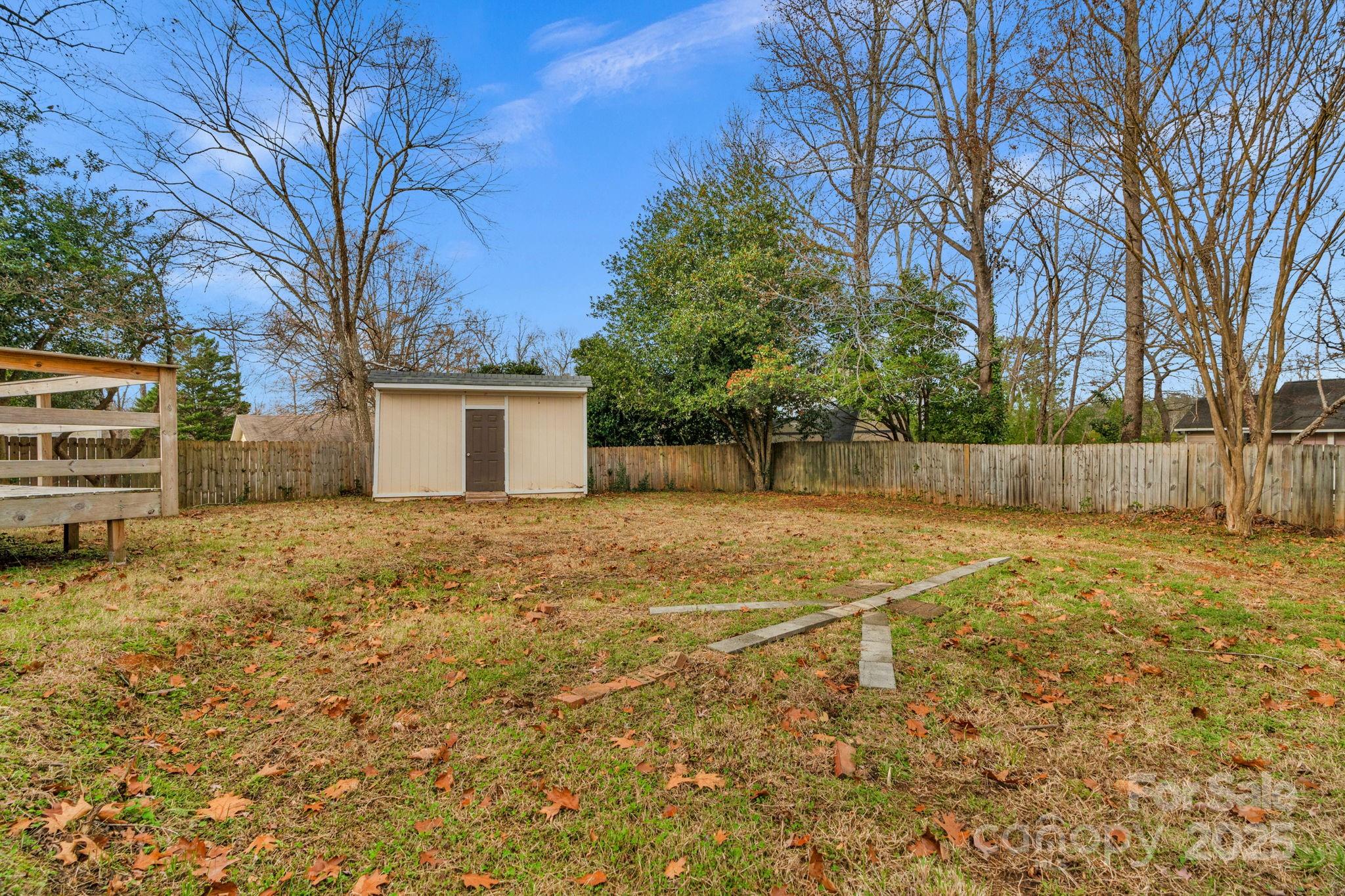 Mcalpine Woods - Residential
