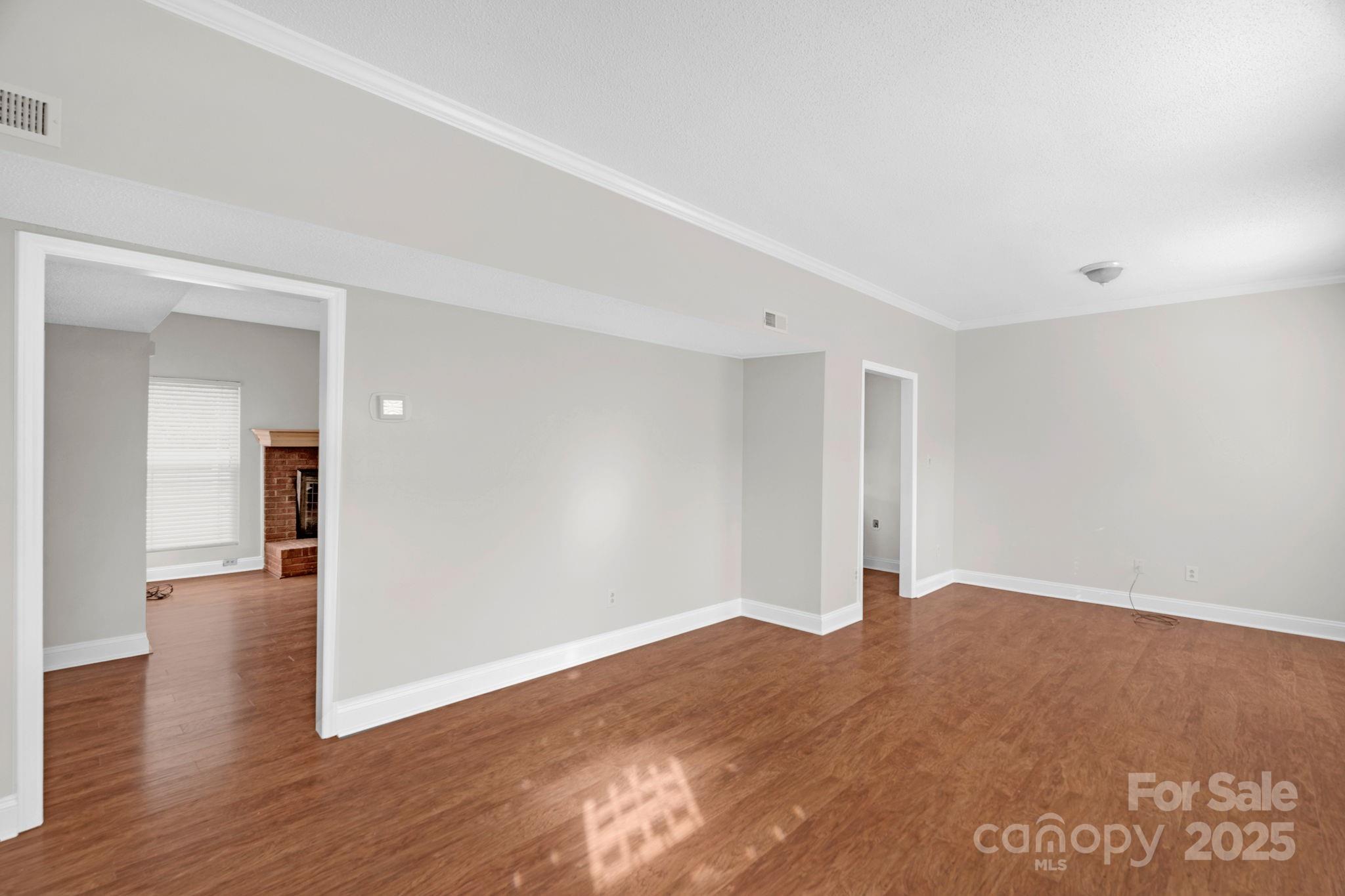 Mcalpine Woods - Residential