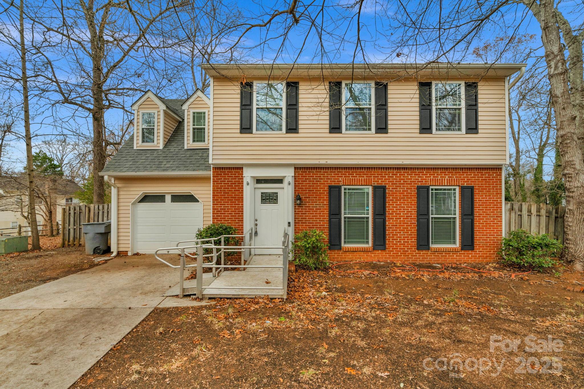 Mcalpine Woods - Residential