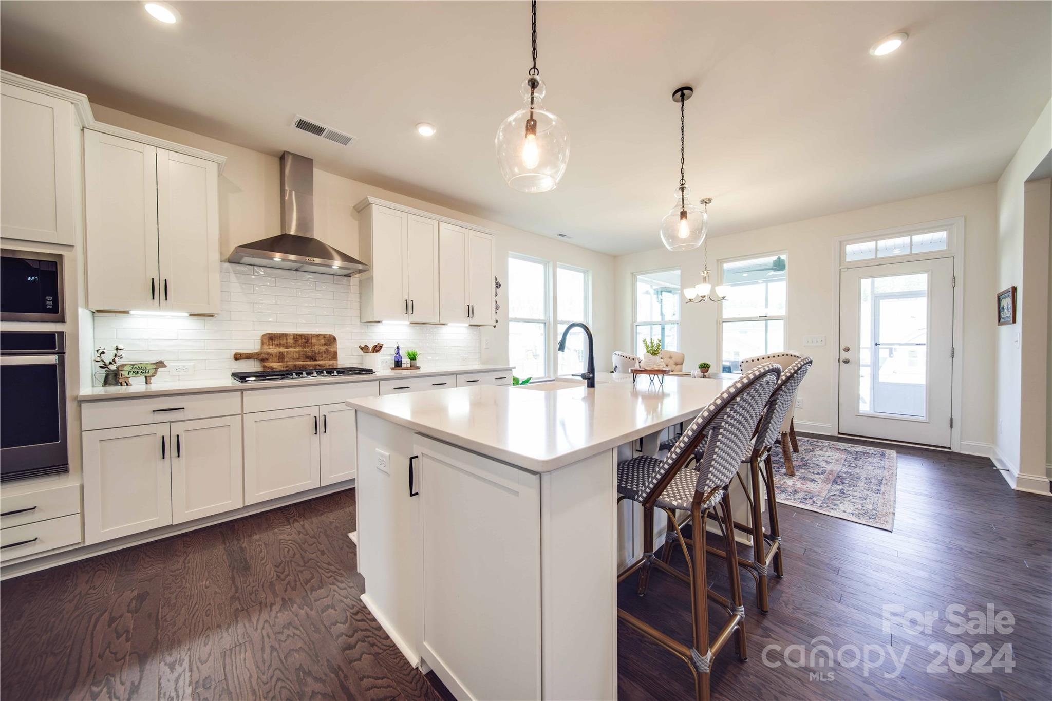 Paddlers Cove - Residential