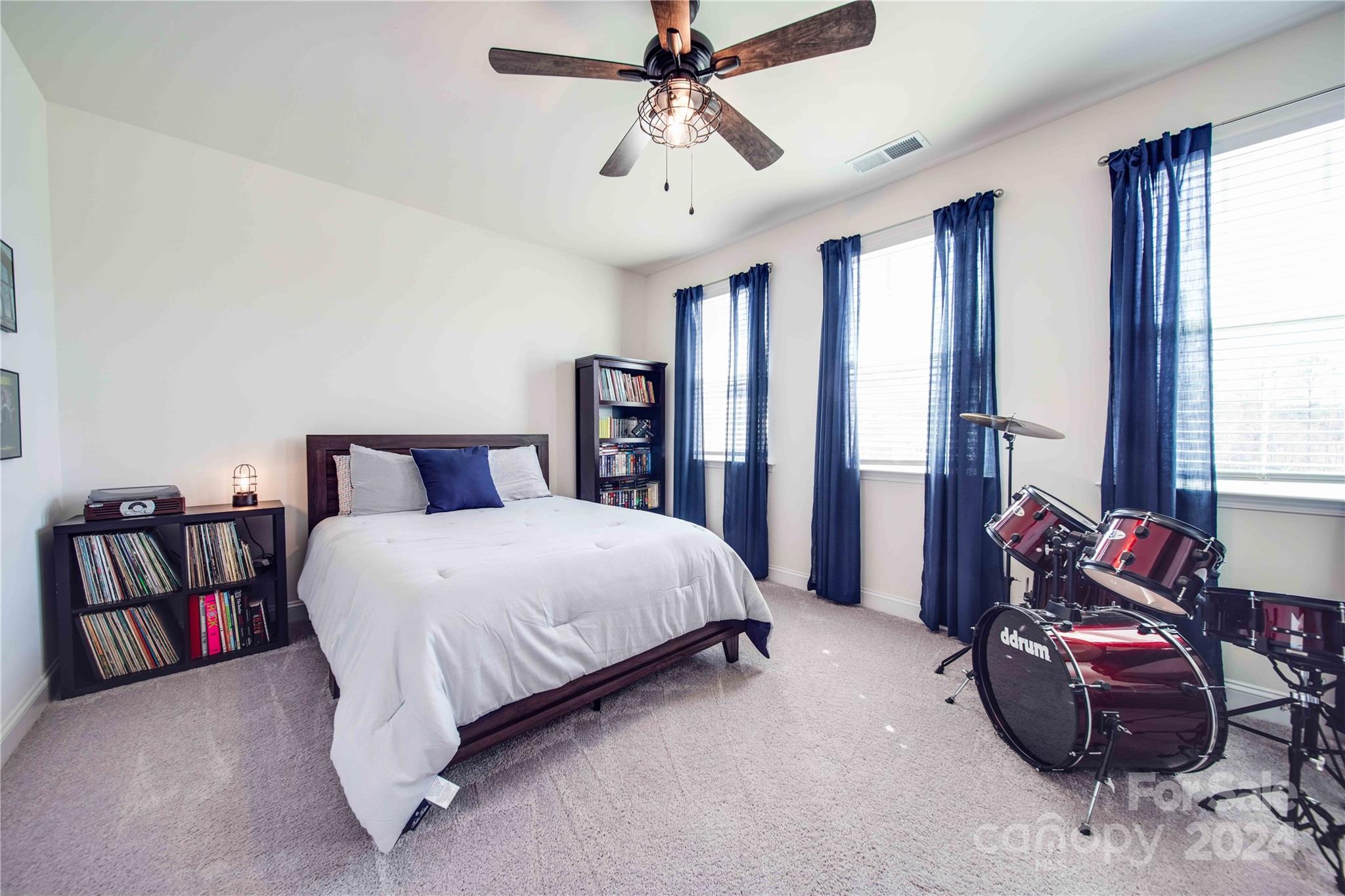 Paddlers Cove - Residential