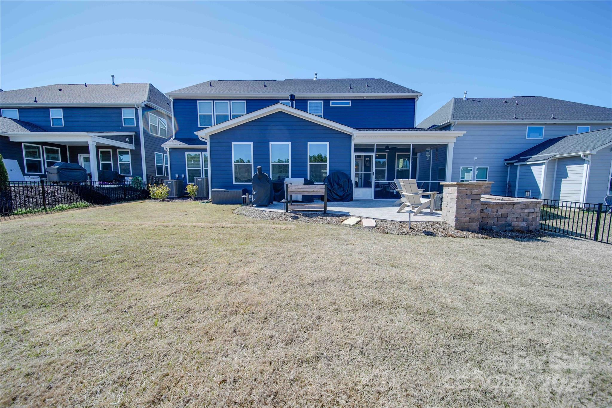 Paddlers Cove - Residential