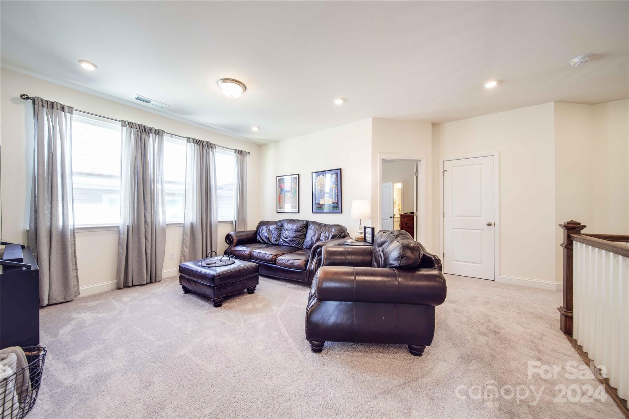 Paddlers Cove - Residential