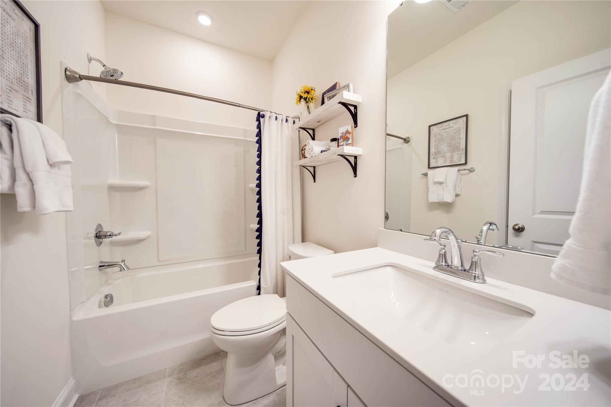 Paddlers Cove - Residential