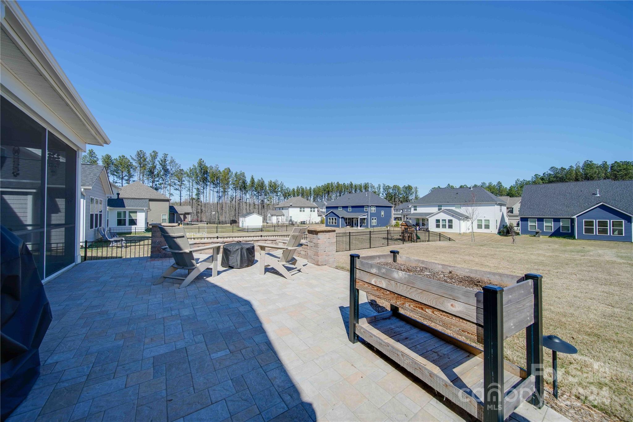 Paddlers Cove - Residential