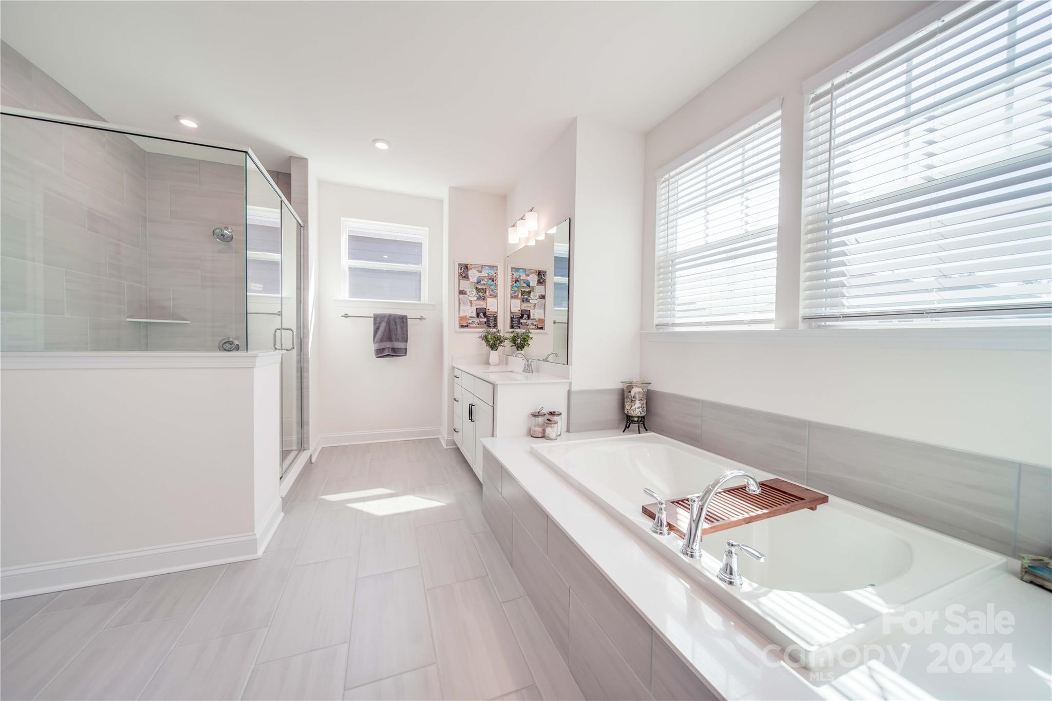 Paddlers Cove - Residential